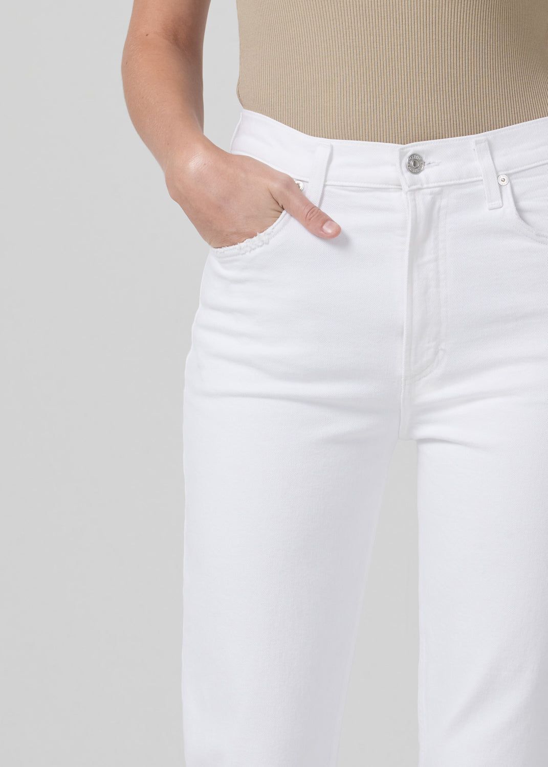 Daphne Crop High Rise Stovepipe in Lucent sold by Citizens Of Humanity product image thumbnail 5