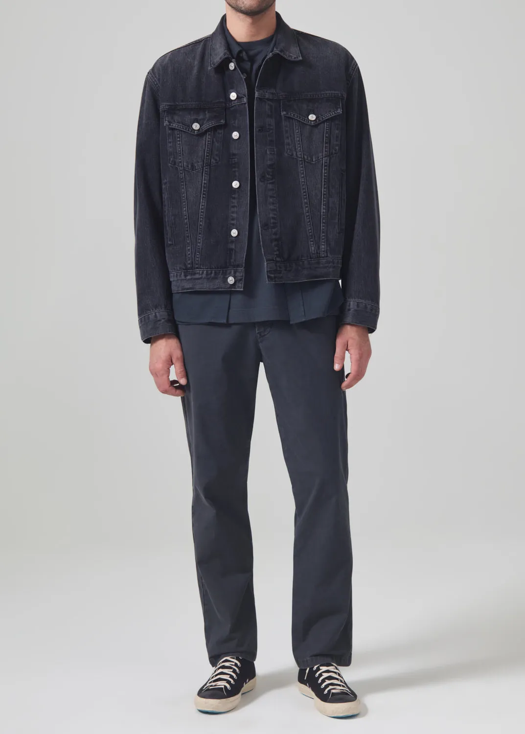 Elijah Straight Parachute Chino in Peppercorn sold by Citizens Of Humanity product image thumbnail 2