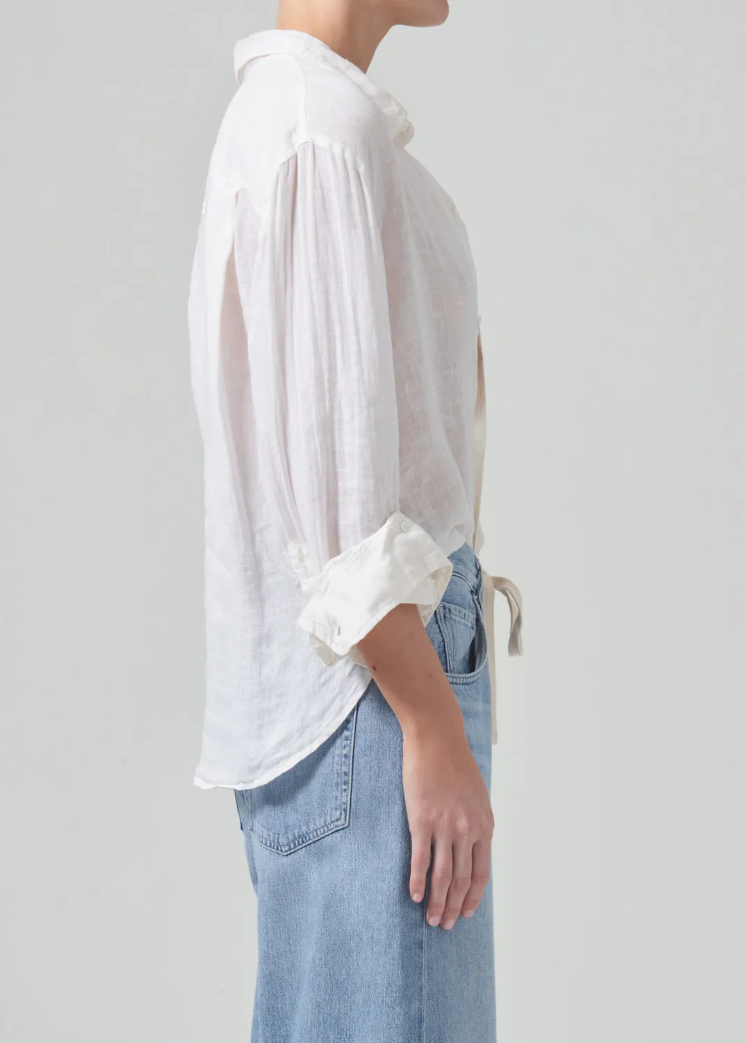Kayla Shrunken Linen Shirt in Vanilla sold by Citizens Of Humanity product image thumbnail 4