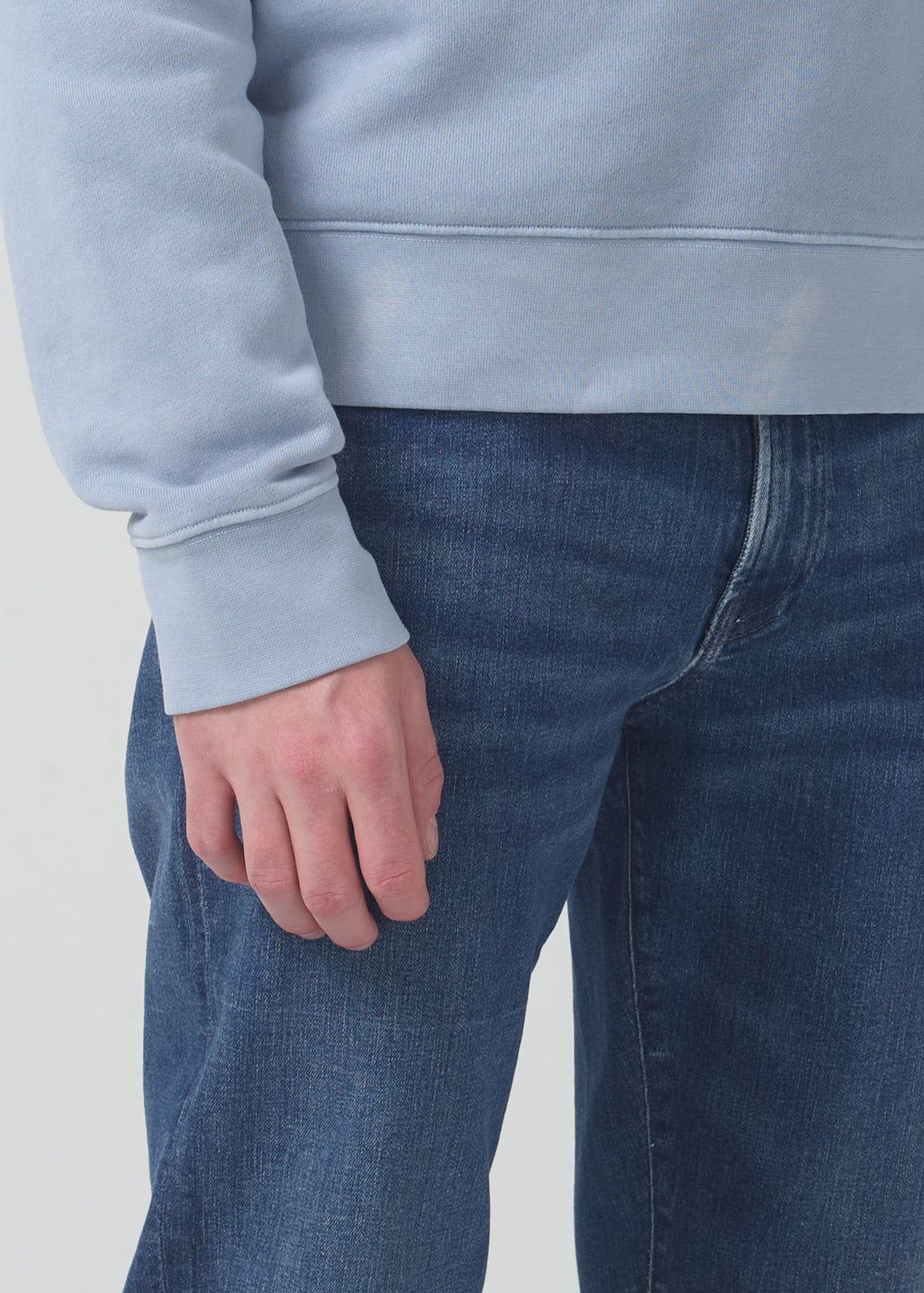 London Tapered Slim Perform in Monterey sold by Citizens Of Humanity product image thumbnail 4