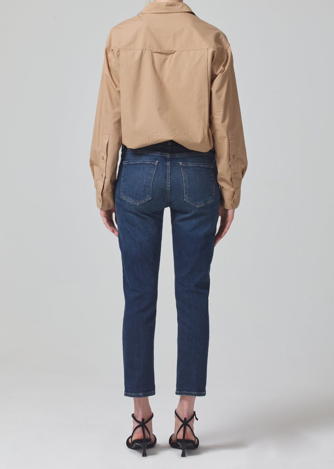 Ella Mid Rise Crop Slim in Sky Lantern sold by Citizens Of Humanity product image thumbnail 2