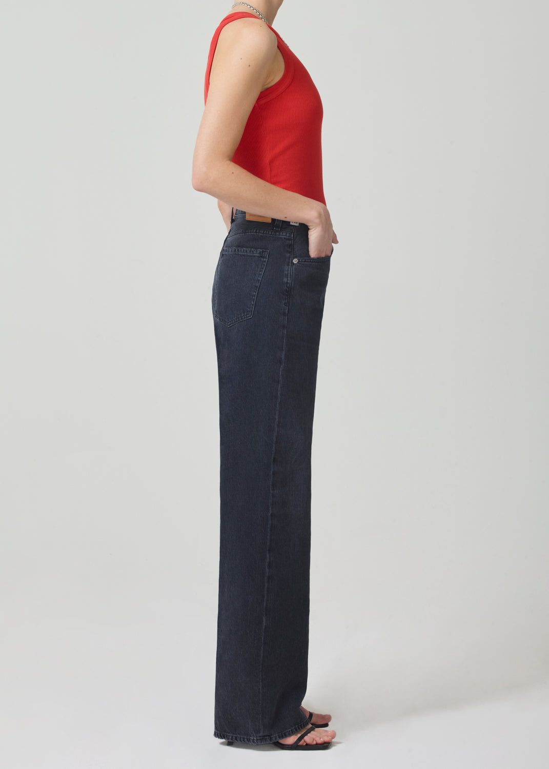 Annina High Rise Wide Leg 30" in Fade To Black sold by Citizens Of Humanity product image thumbnail 3