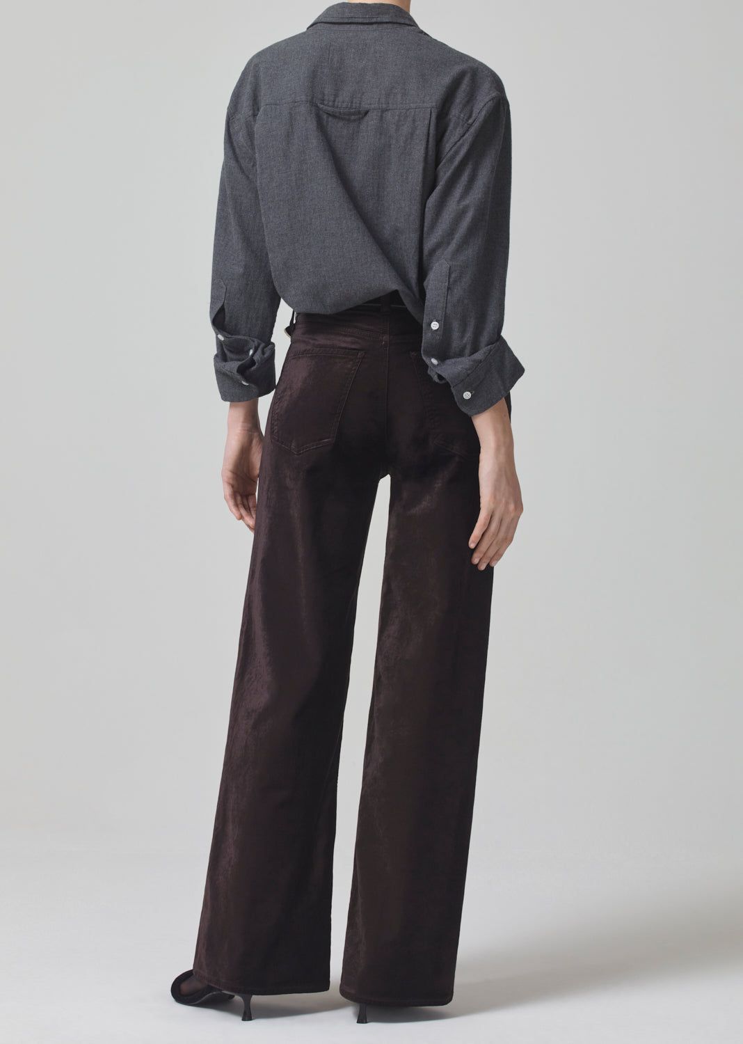 Paloma Baggy Velvet in Pony sold by Citizens Of Humanity product image thumbnail 2