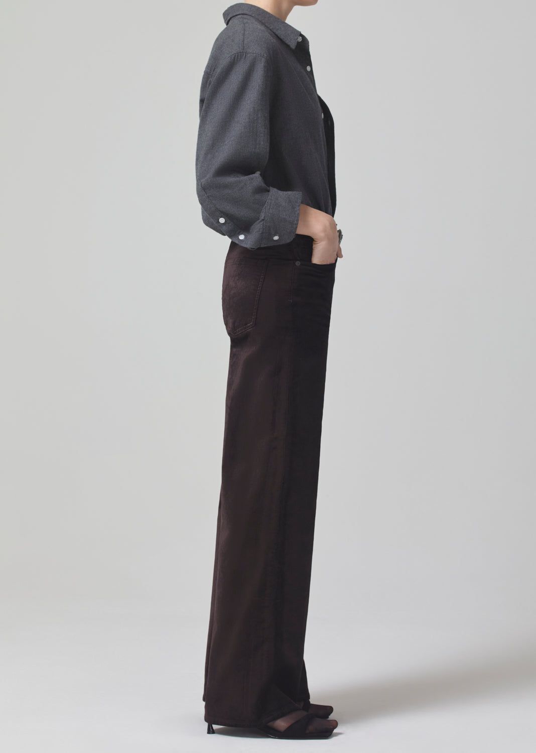 Paloma Baggy Velvet in Pony sold by Citizens Of Humanity product image thumbnail 3