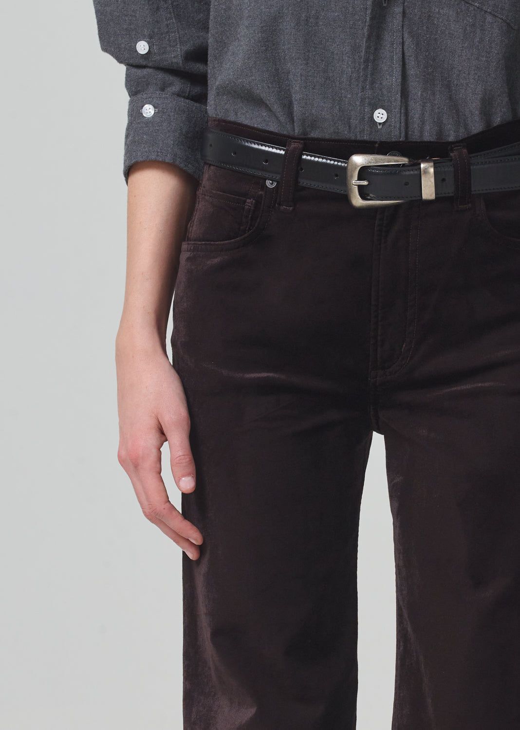 Paloma Baggy Velvet in Pony sold by Citizens Of Humanity product image thumbnail 5