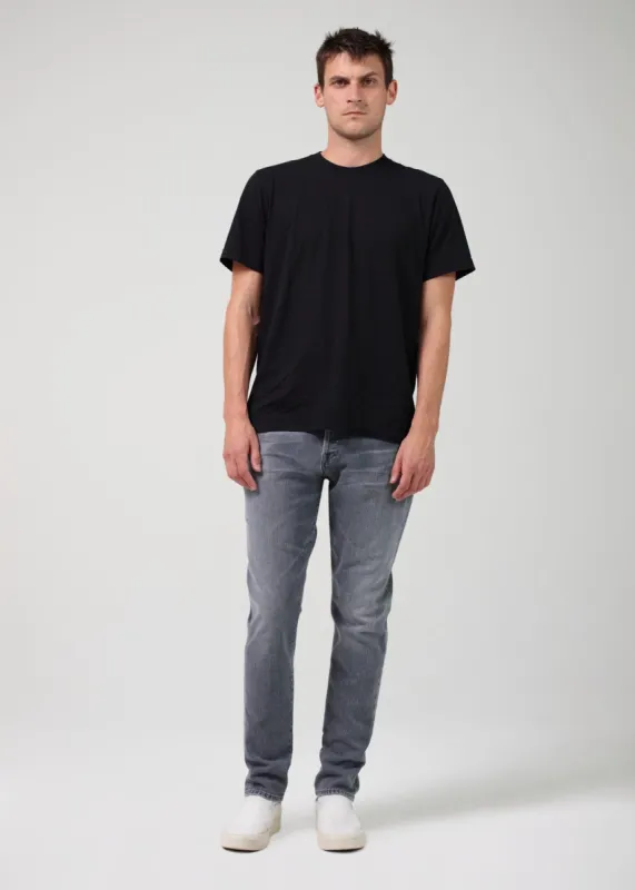 Adler Tapered Classic in Officine sold by Citizens Of Humanity