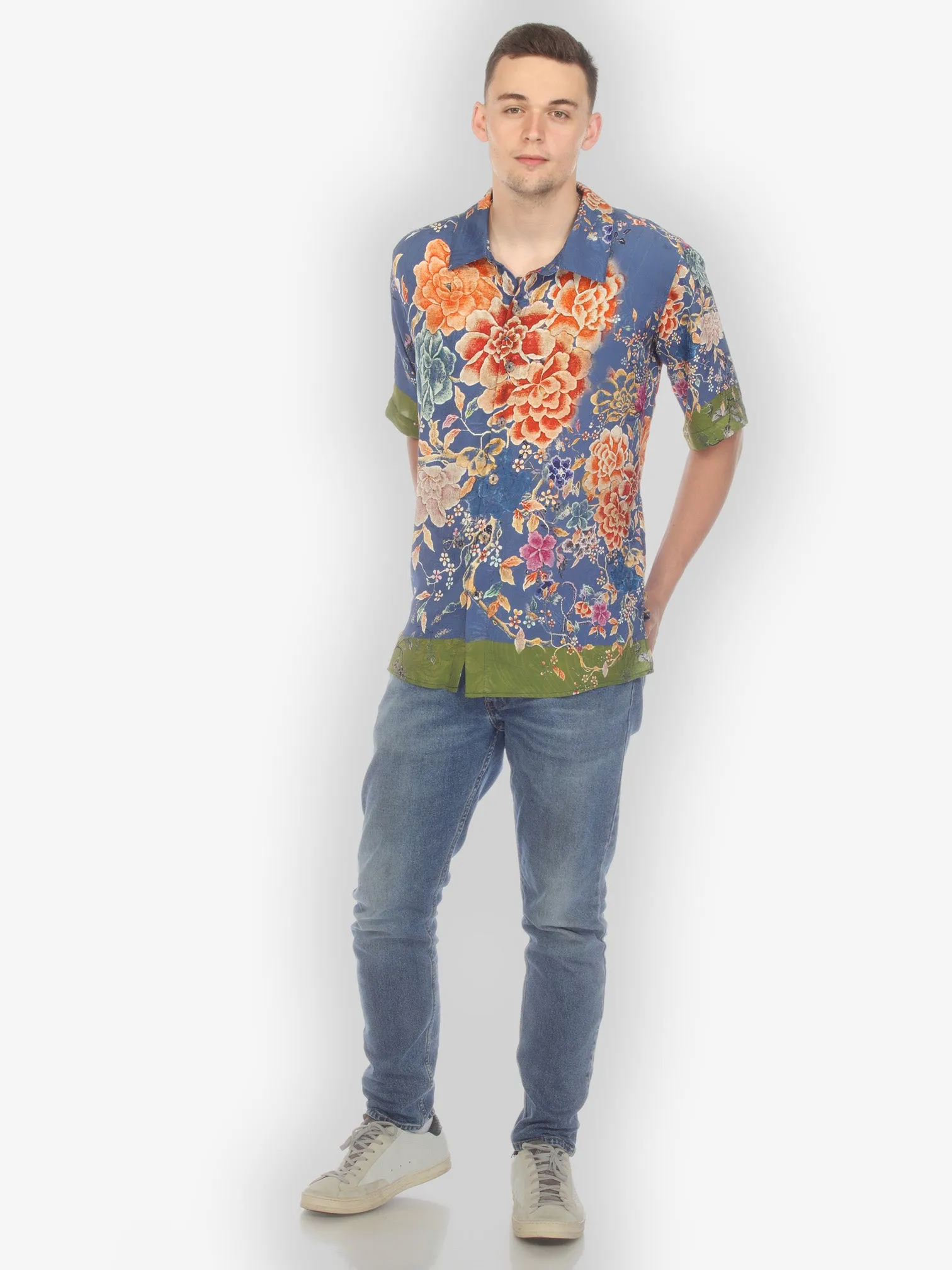 Queenly Radiant Charm Silk Men's Shirt sold by Citron product image thumbnail 4