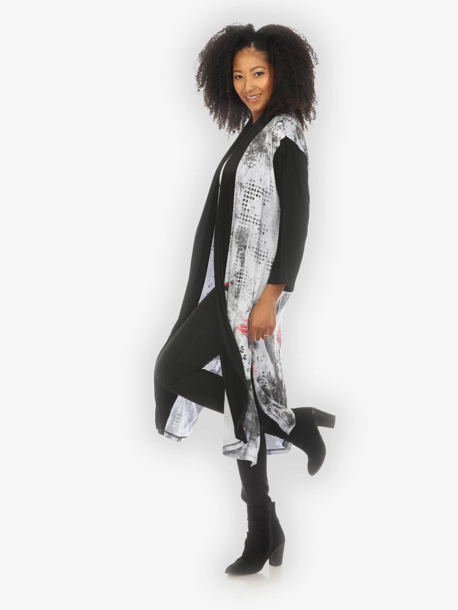 Monotone Peacock Knit Long Cardigan sold by Citron product image thumbnail 4