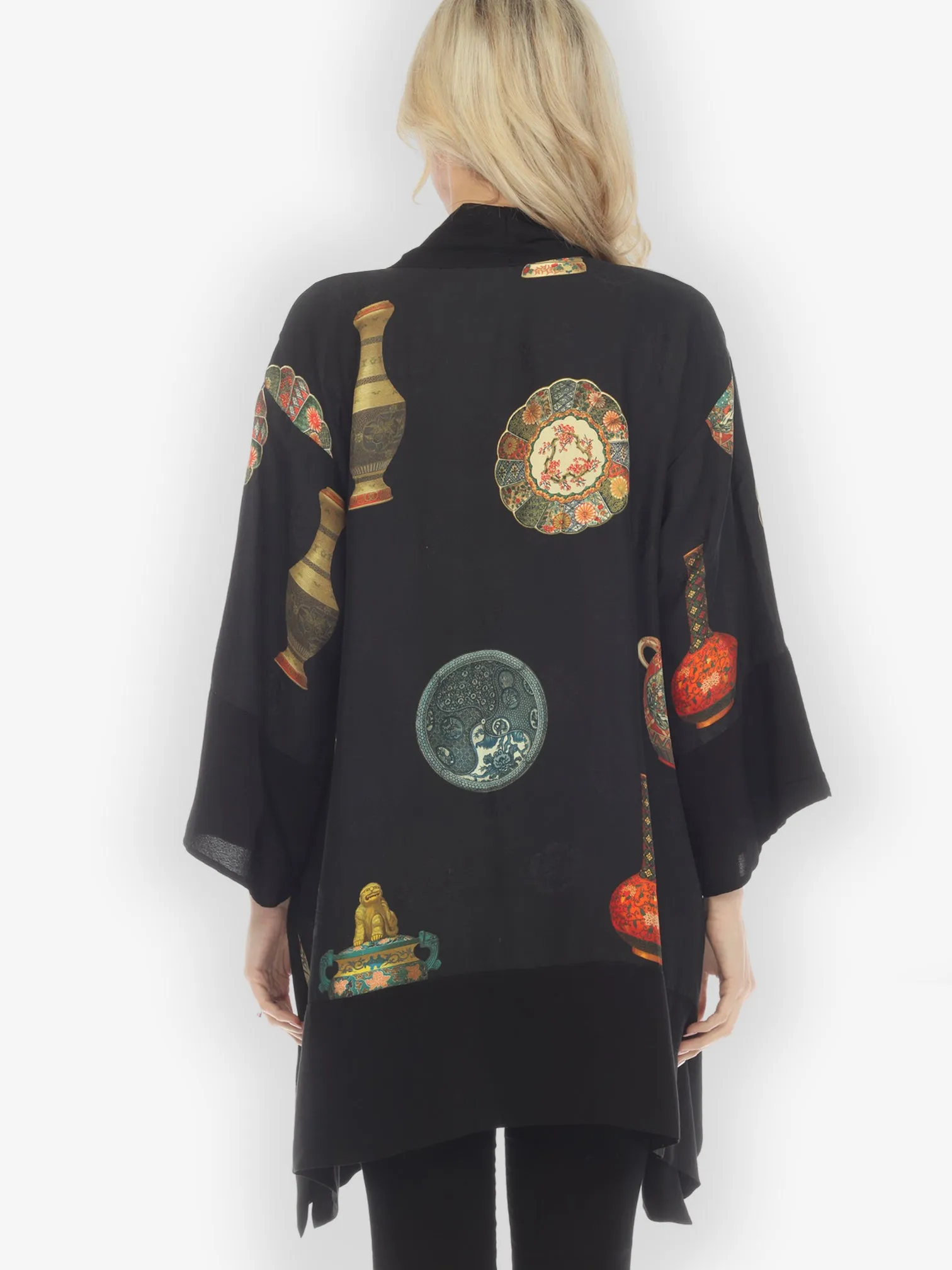 Vase Antique Crest Silk Kimono Jacket sold by Citron product image thumbnail 4