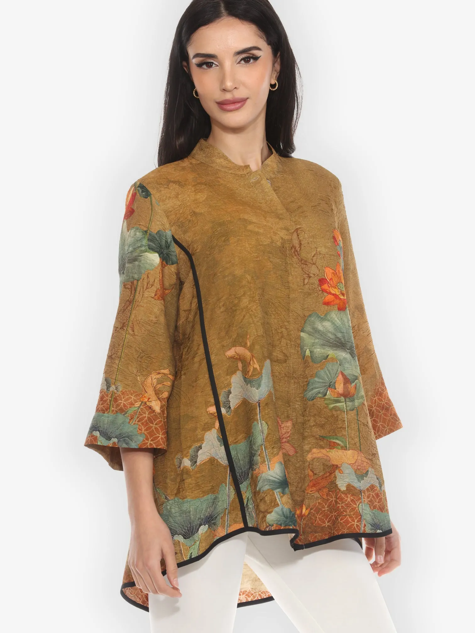 Lotus Paradise Tummy Tuck Shirt sold by Citron product image thumbnail 3