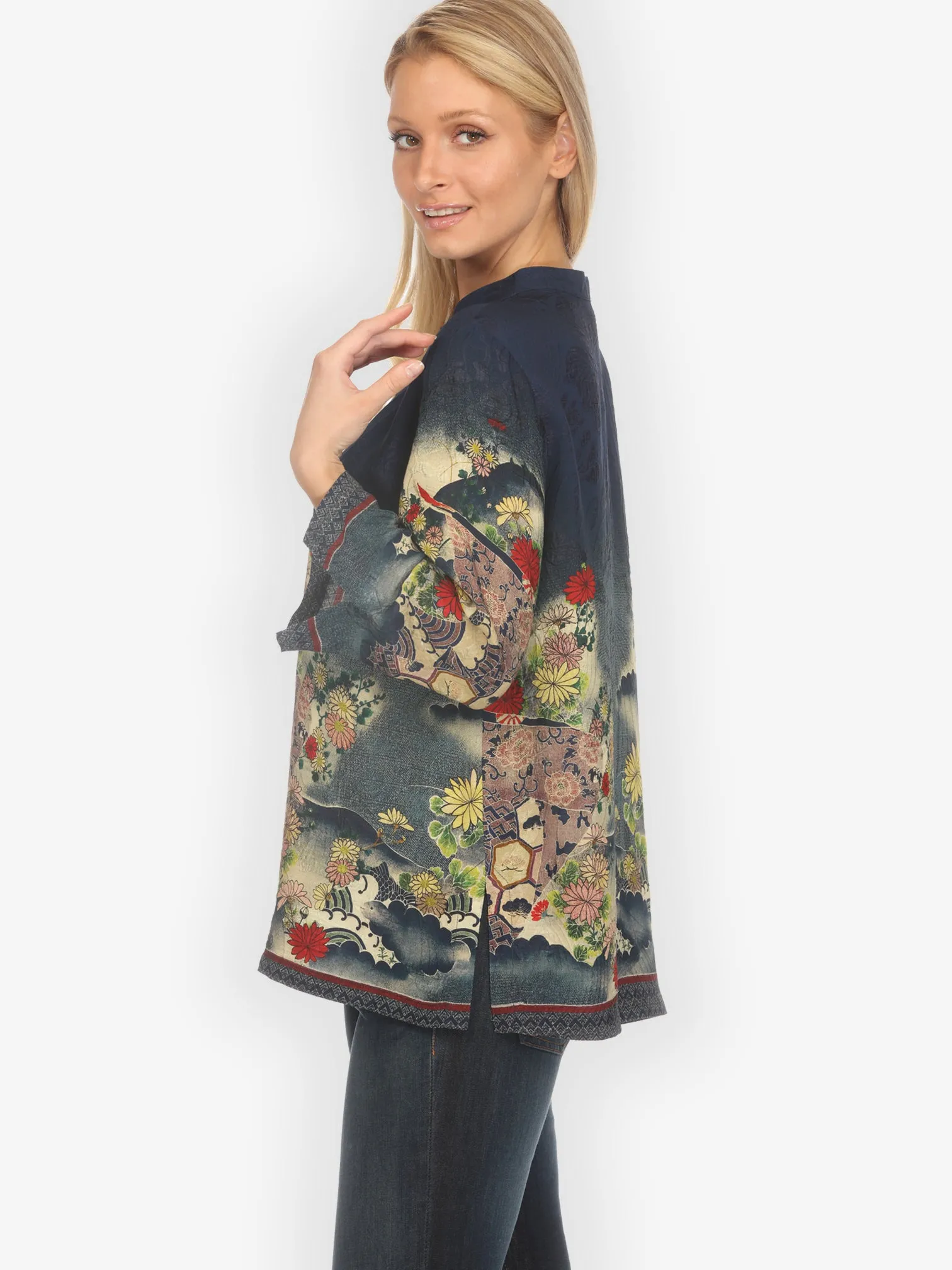 Magic Organic Beauty in Navy Silk Blouse sold by Citron product image thumbnail 3