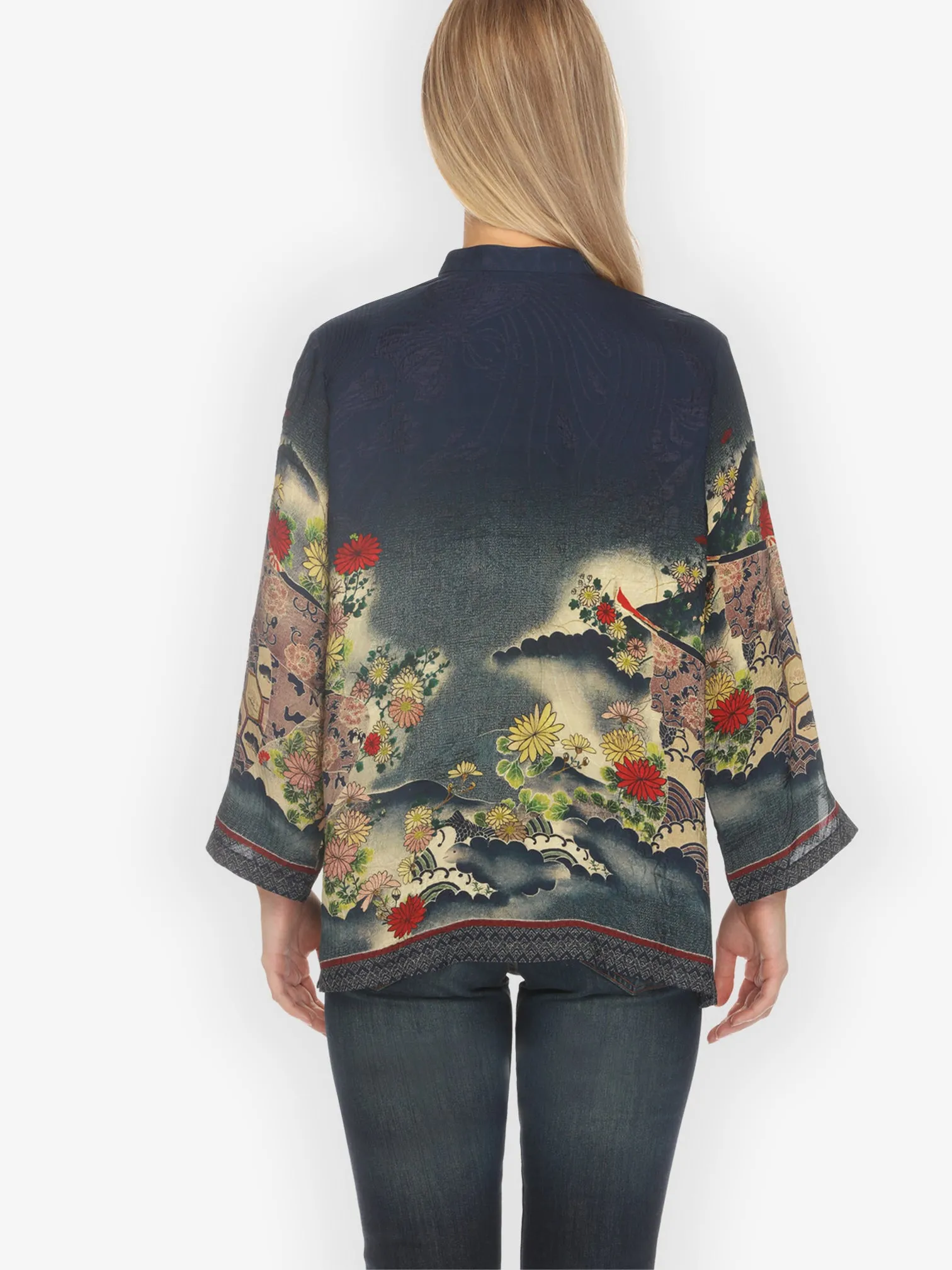 Magic Organic Beauty in Navy Silk Blouse sold by Citron product image thumbnail 4
