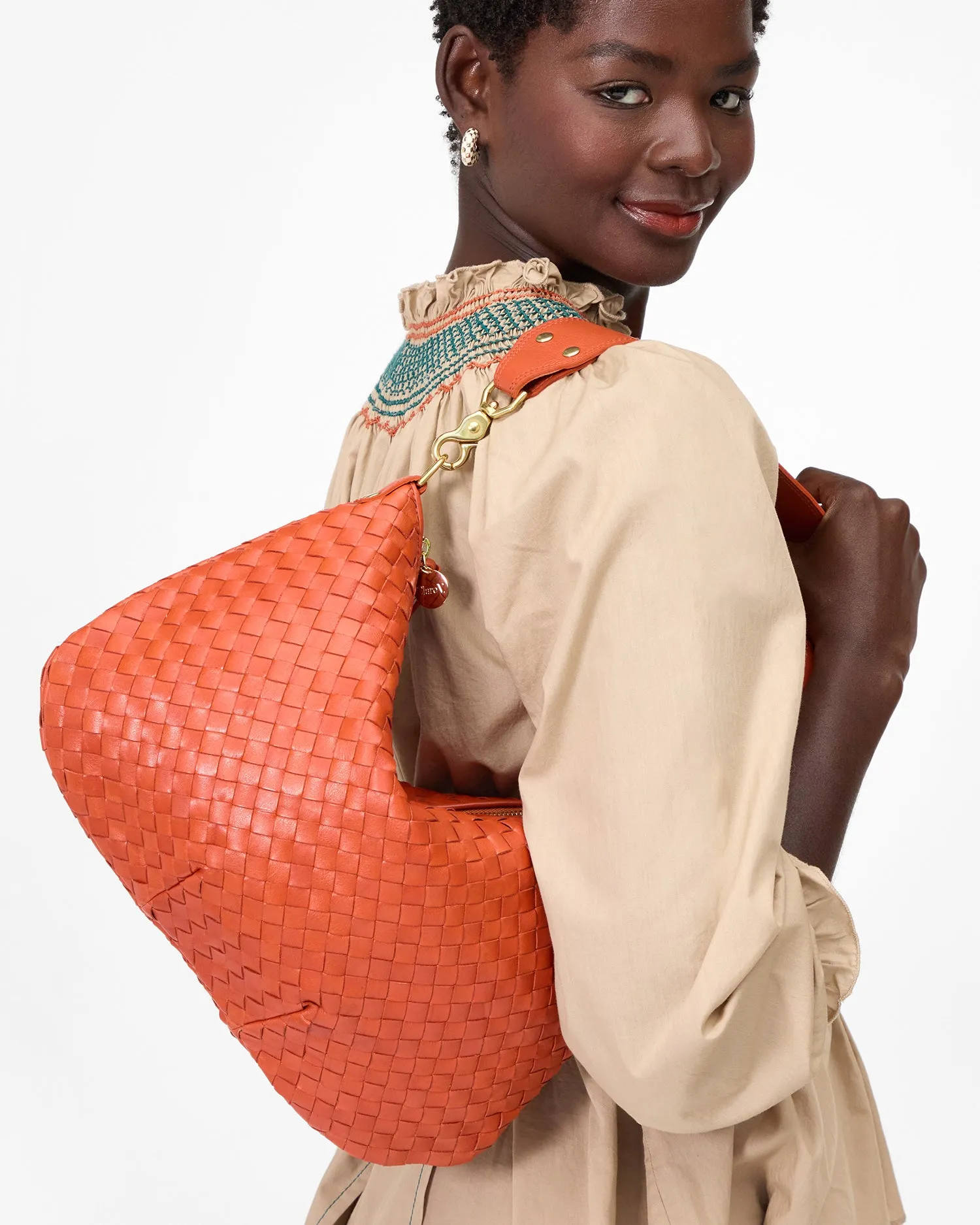 Moyen Messenger sold by Clare Vivier product image thumbnail 4