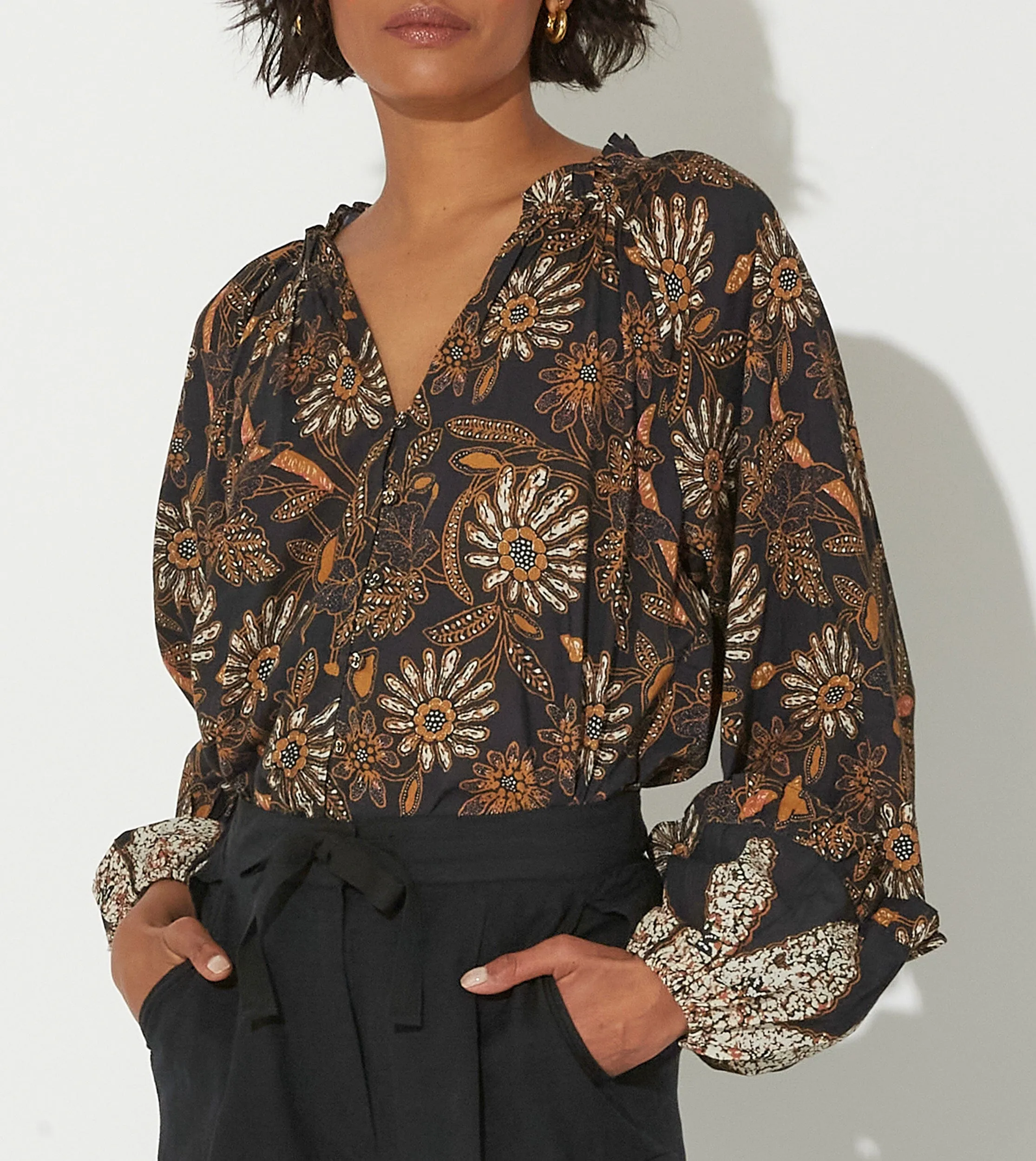 Alicia Blouse | Magnolia sold by Cleobella product image thumbnail 3