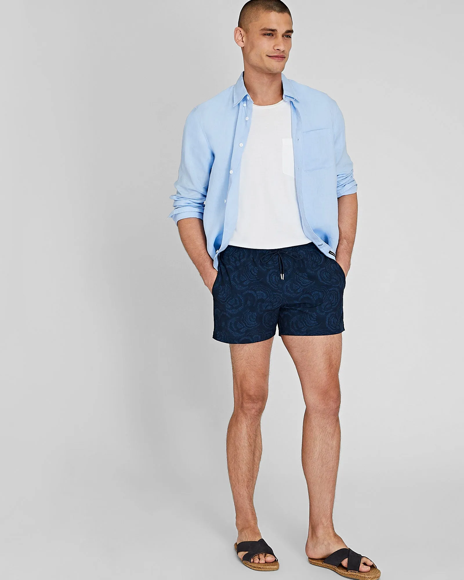 Arlen Portobello Print 4" Swim Trunk sold by Club Monaco product image thumbnail 4