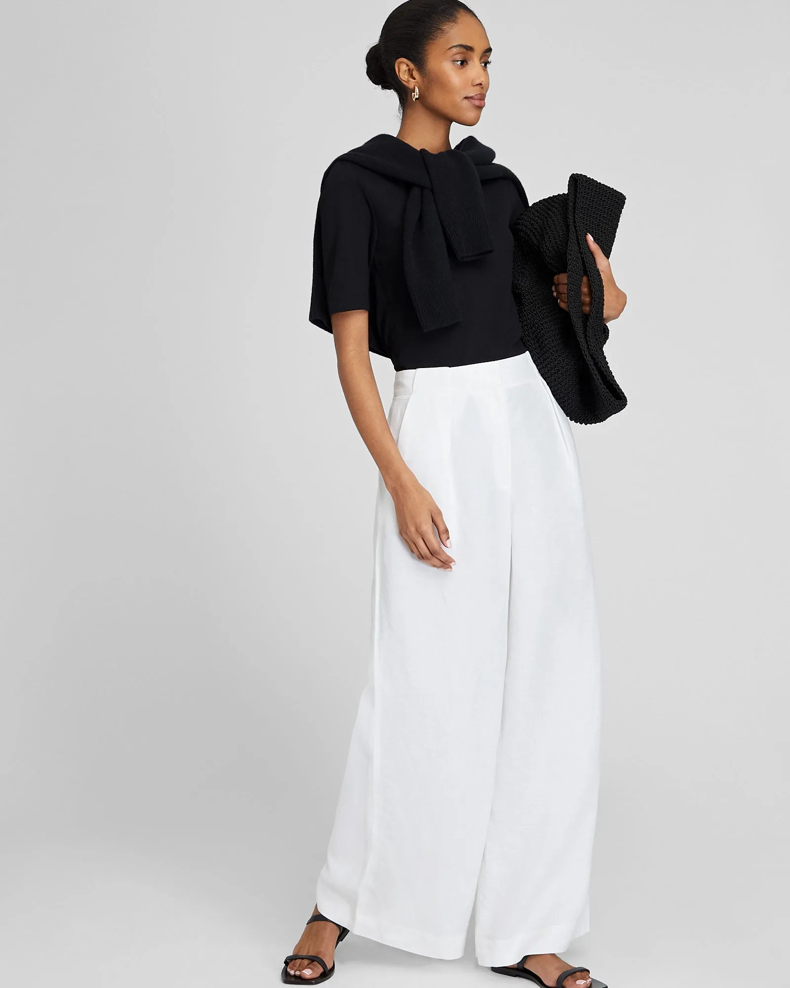 Wide Leg Linen Blend Trouser sold by Club Monaco