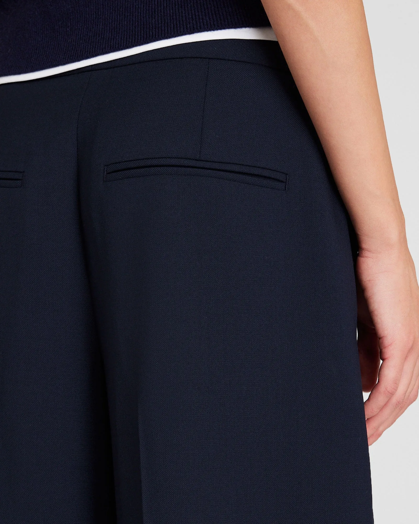 Wide-Leg Borrem Pant sold by Club Monaco product image thumbnail 4