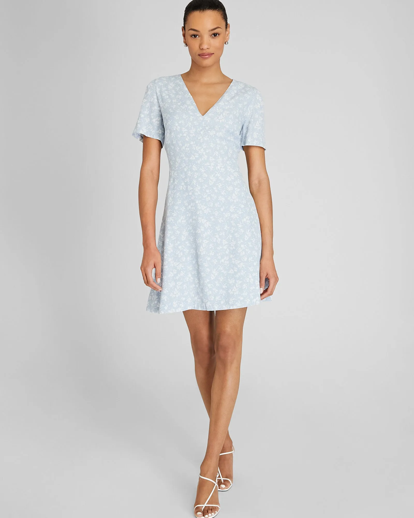Cut Out Short Sleeve Mini Dress sold by Club Monaco product image thumbnail 4
