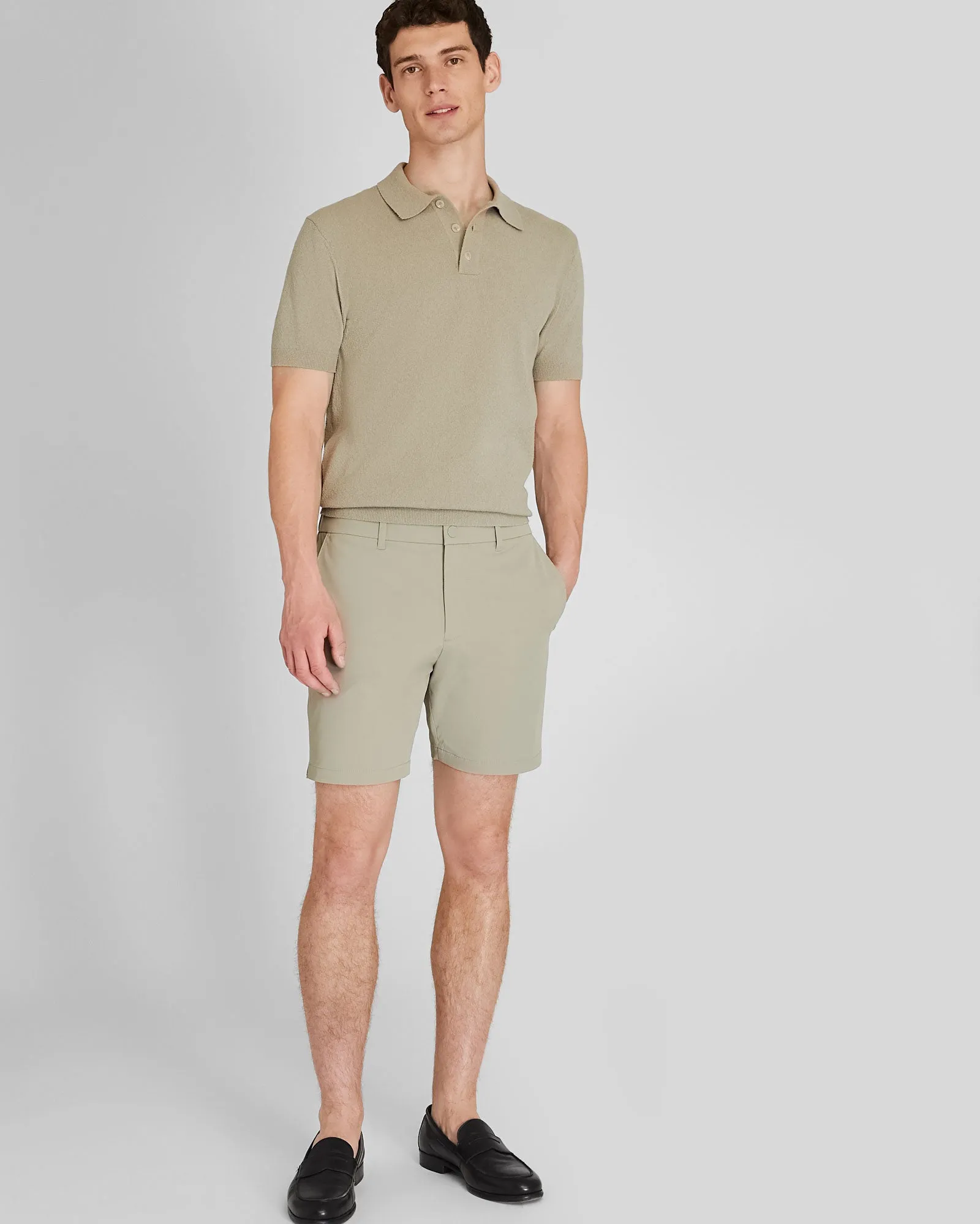 Baxter Tech 7" Short sold by Club Monaco