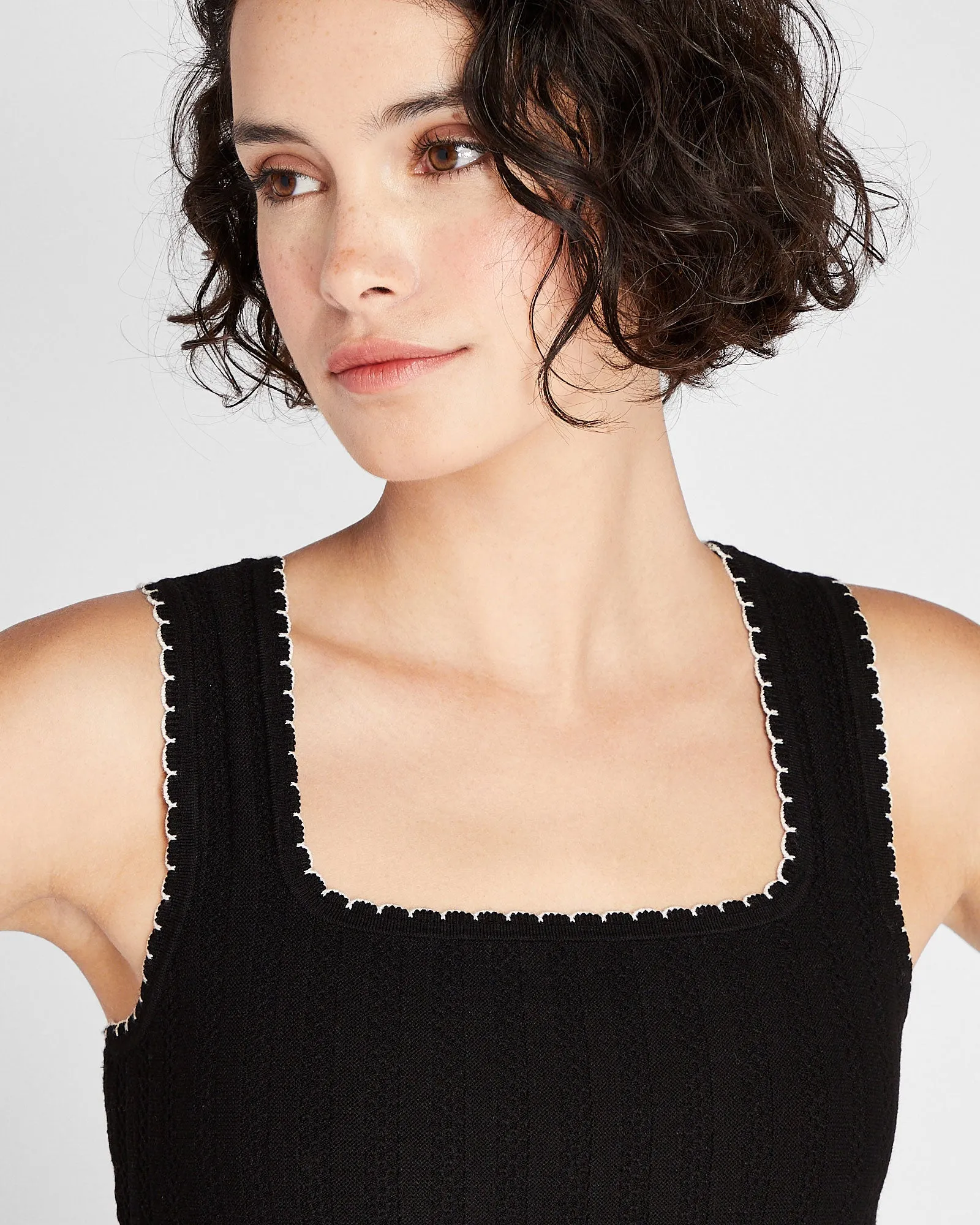 Scallop Trim Top sold by Club Monaco product image thumbnail 3