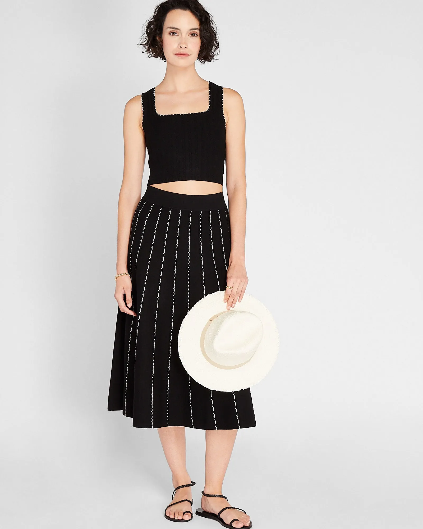 Scallop Trim Top sold by Club Monaco product image thumbnail 4