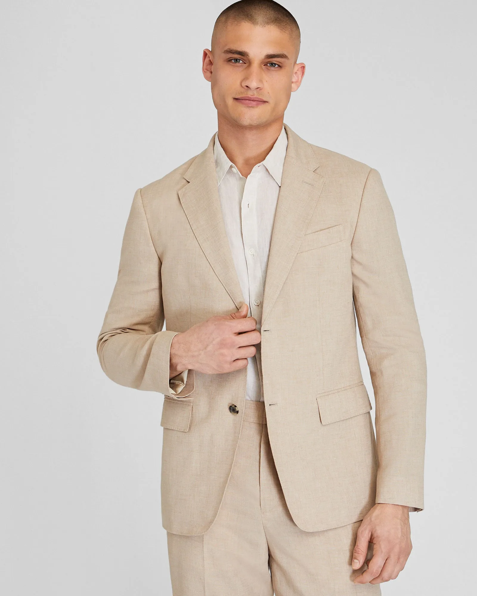 Tech Linen Suit Blazer sold by Club Monaco