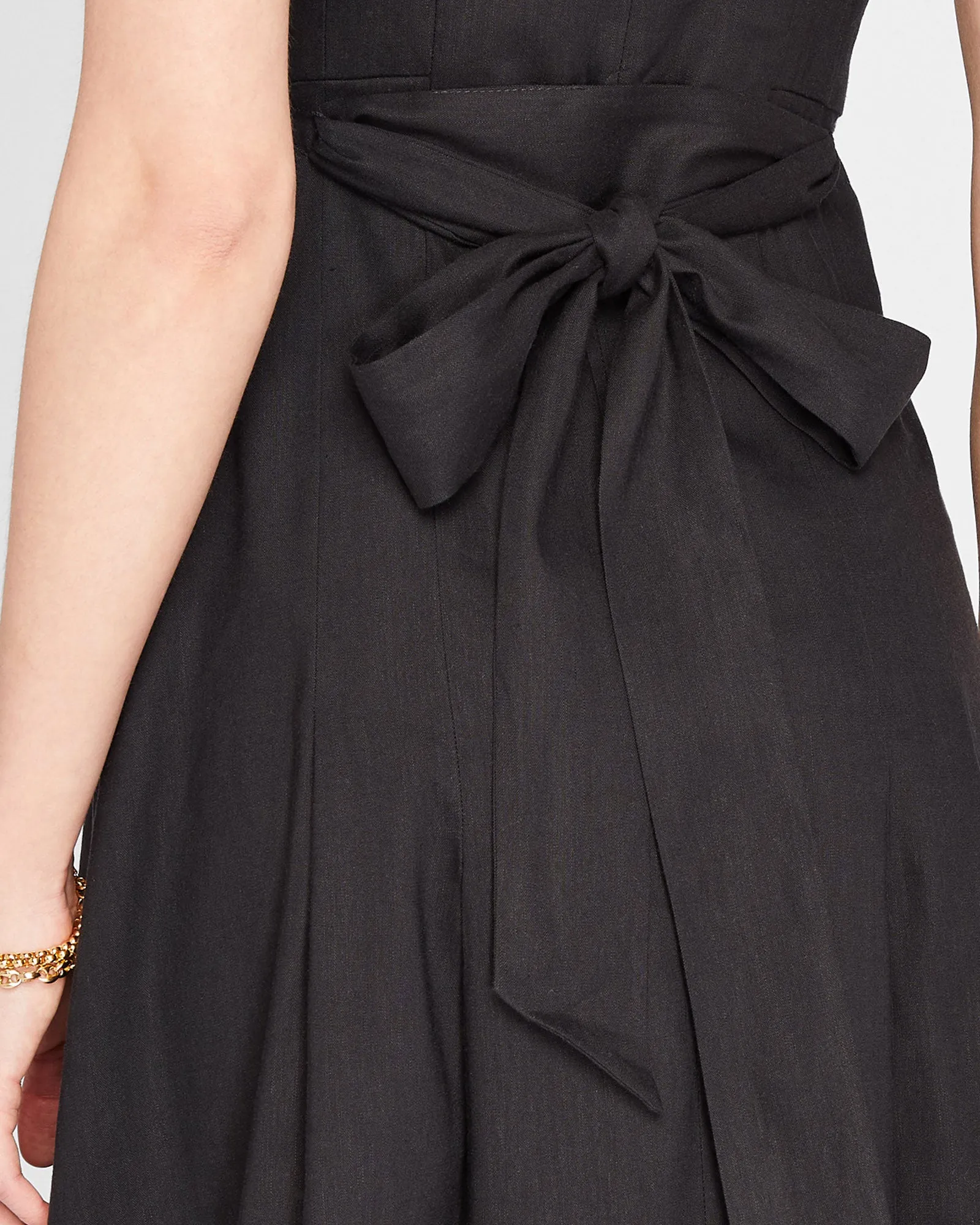 Solid Linen Blend Midi Dress sold by Club Monaco product image thumbnail 3