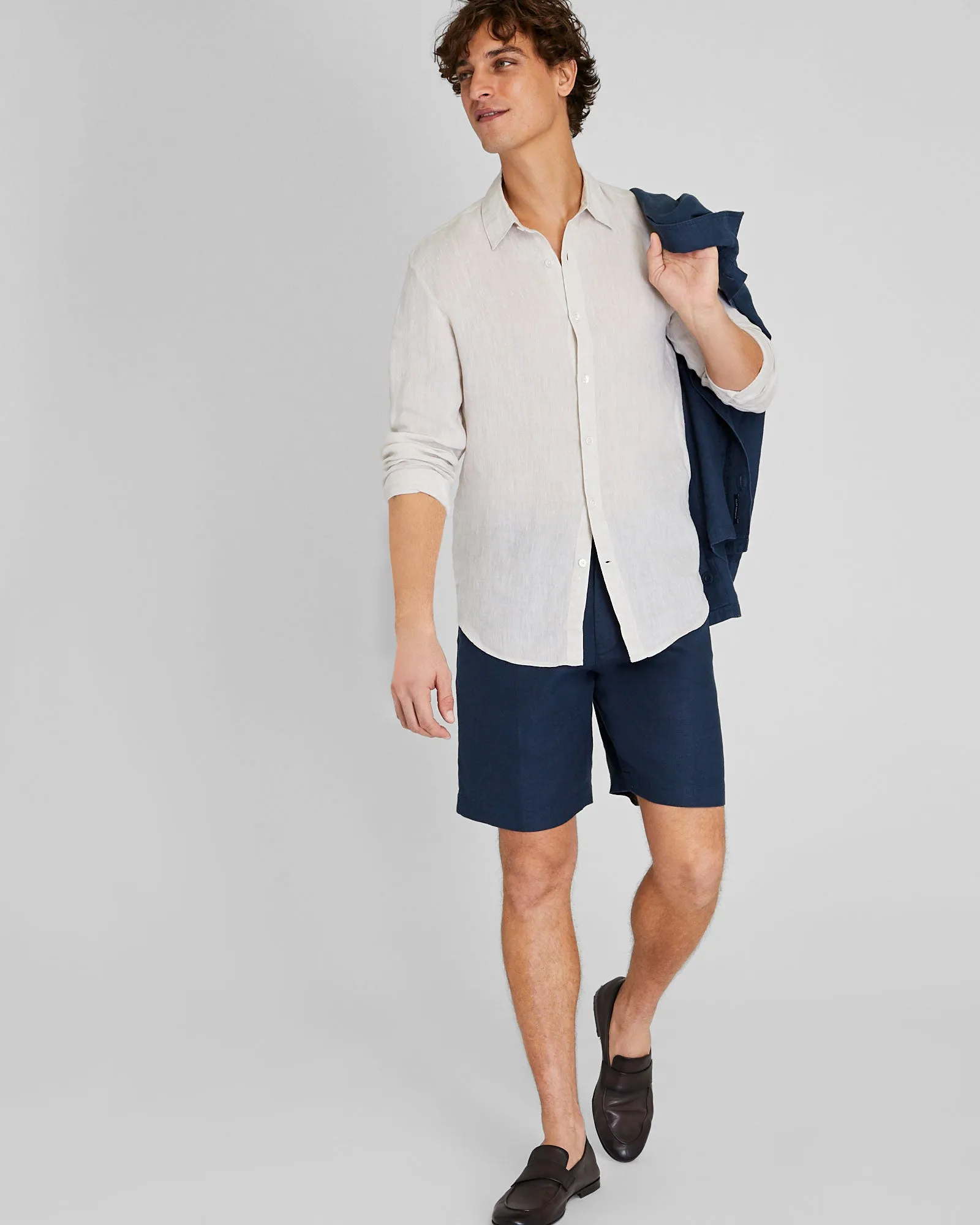 Pleated Linen Short sold by Club Monaco product image thumbnail 4