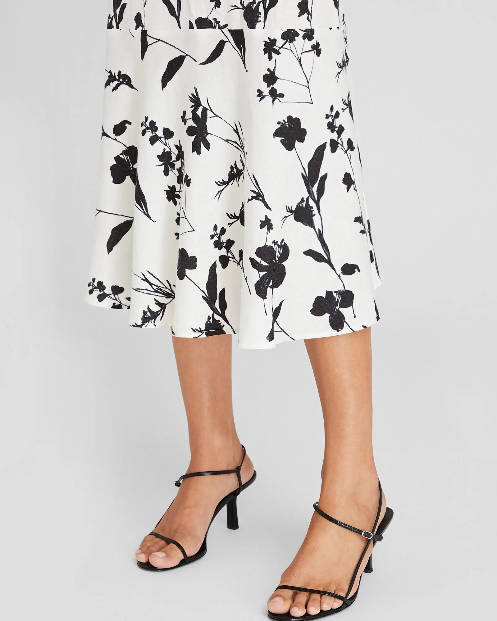 Printed Linen-Blend Midi Skirt sold by Club Monaco product image thumbnail 3