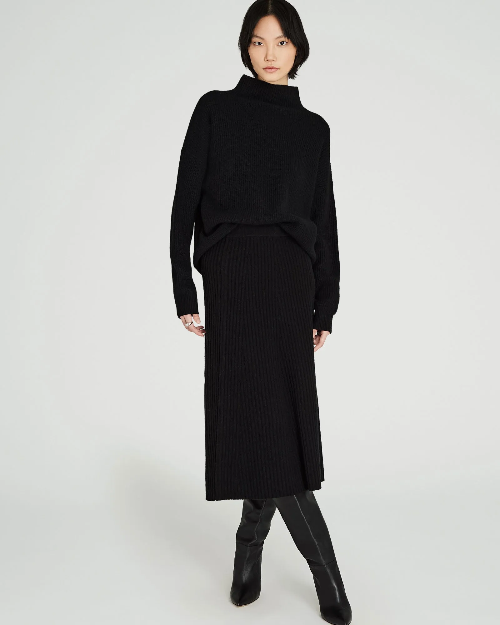 Cashmere Mockneck Sweater sold by Club Monaco product image thumbnail 4