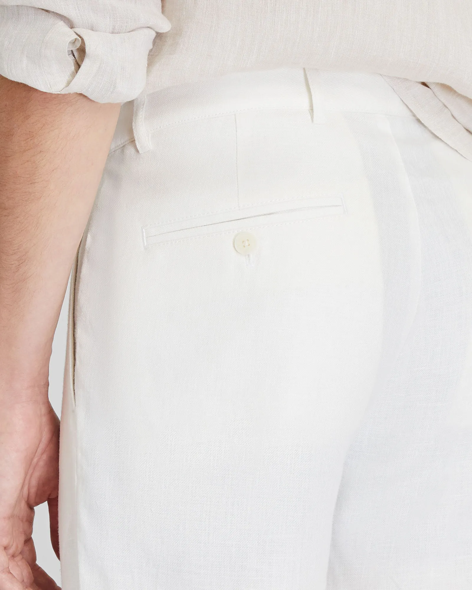 Connor Linen Pant sold by Club Monaco product image thumbnail 3