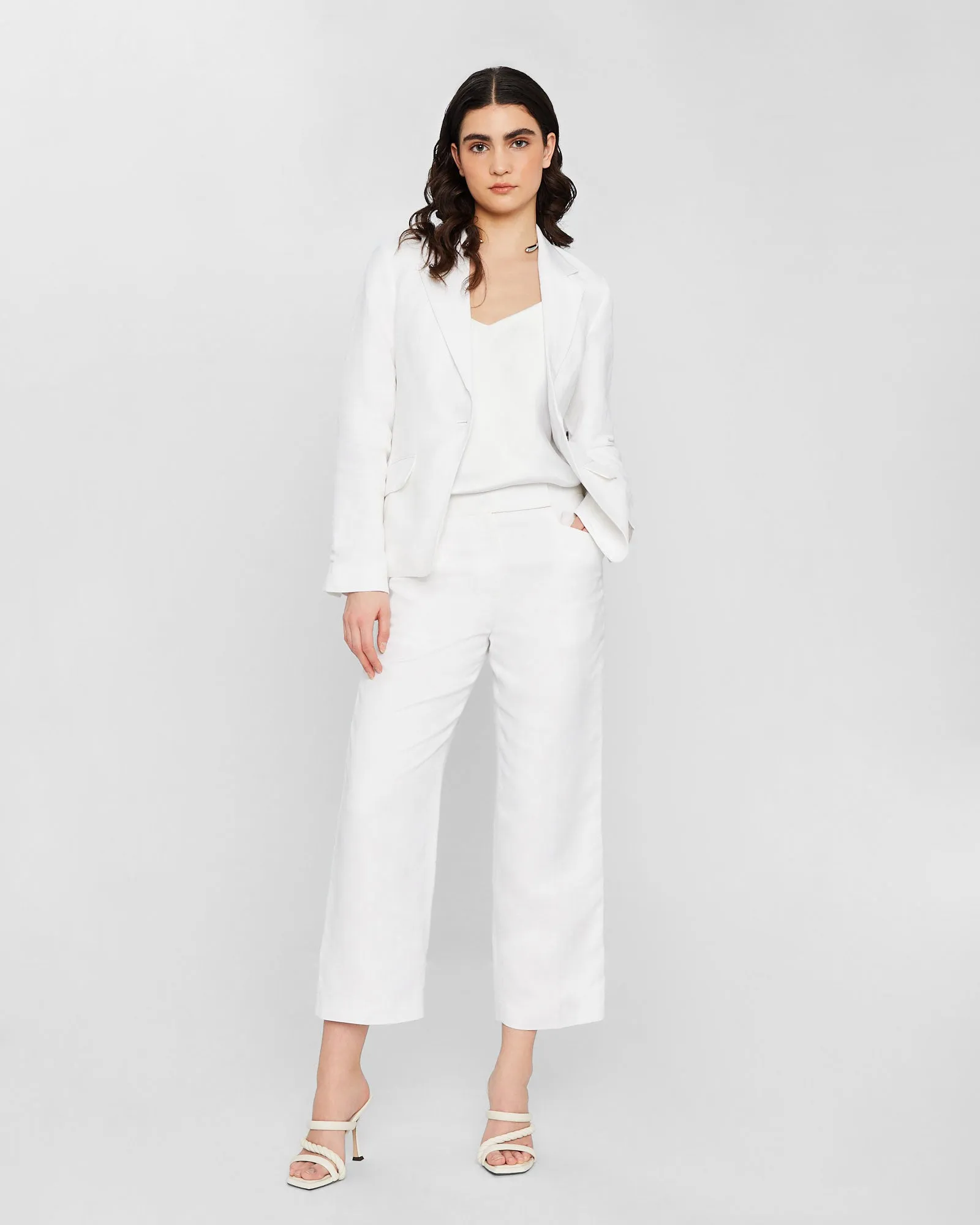 Linen Blend Trouser sold by Club Monaco