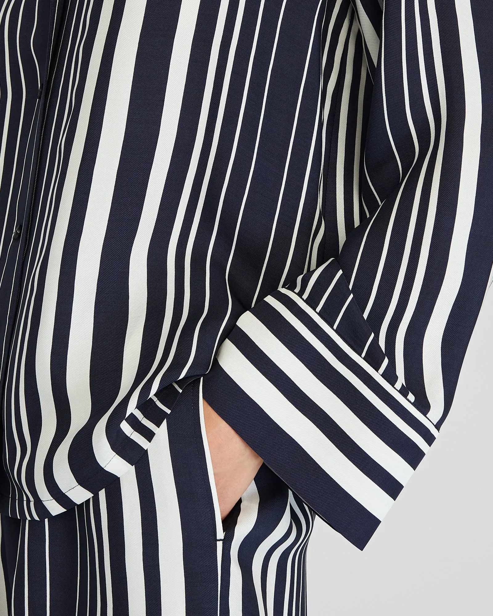 Relaxed Resort Shirt sold by Club Monaco product image thumbnail 4