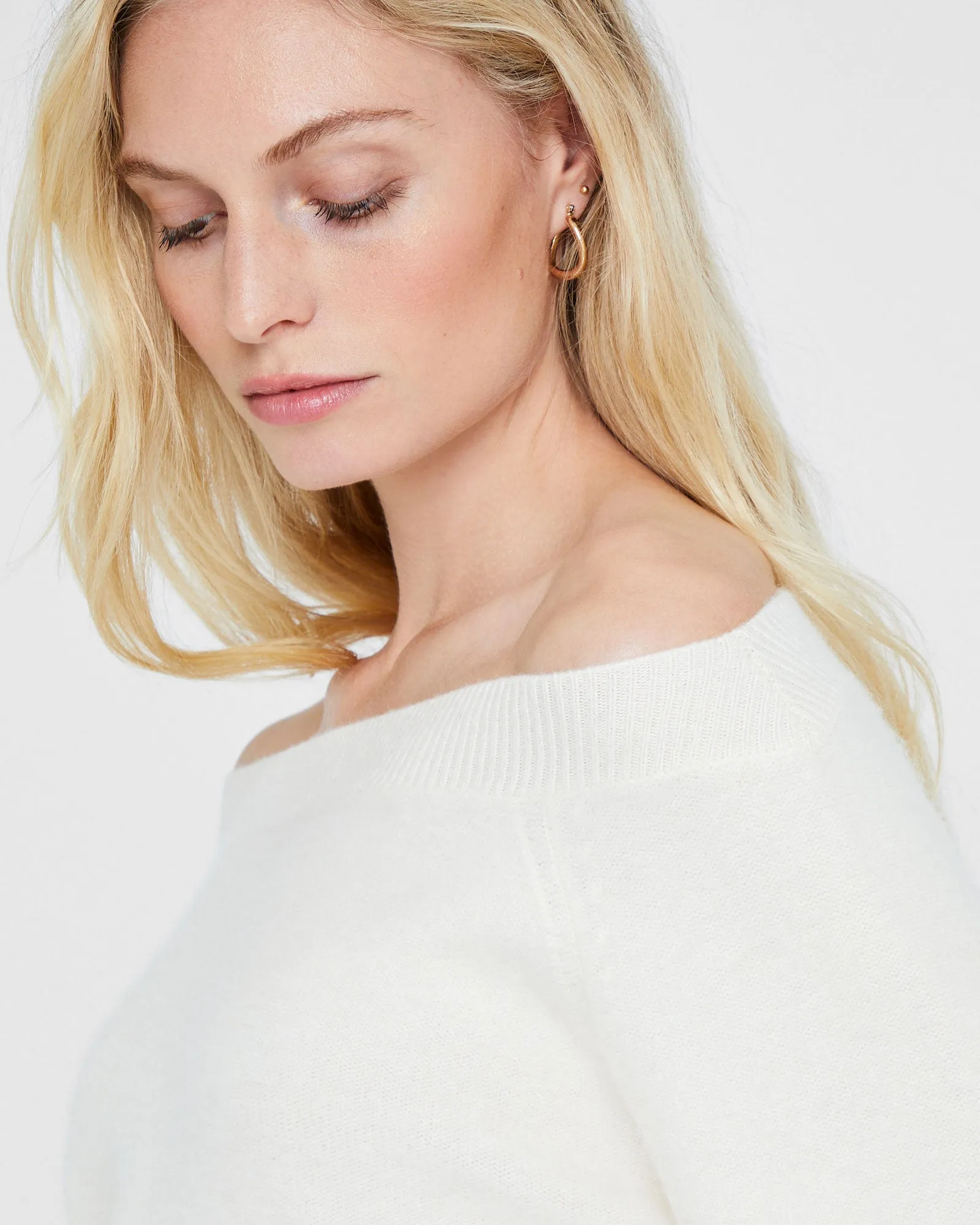 Off-The-Shoulder Cashmere Sweater sold by Club Monaco product image thumbnail 3