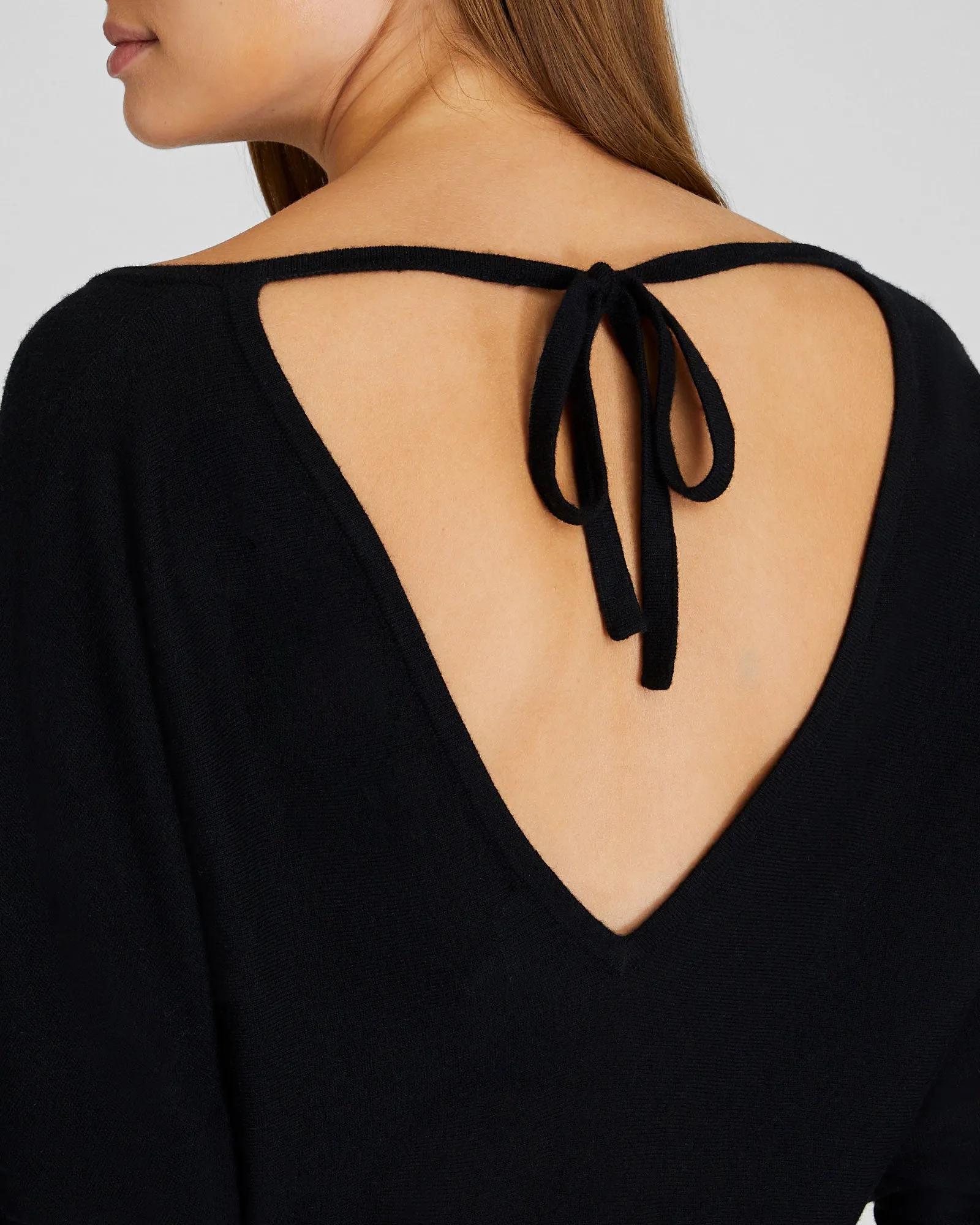V-Neck Cashmere Dolman Sweater sold by Club Monaco product image thumbnail 4