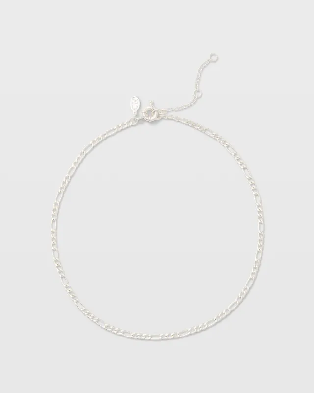Short Figaro Chain sold by Club Monaco