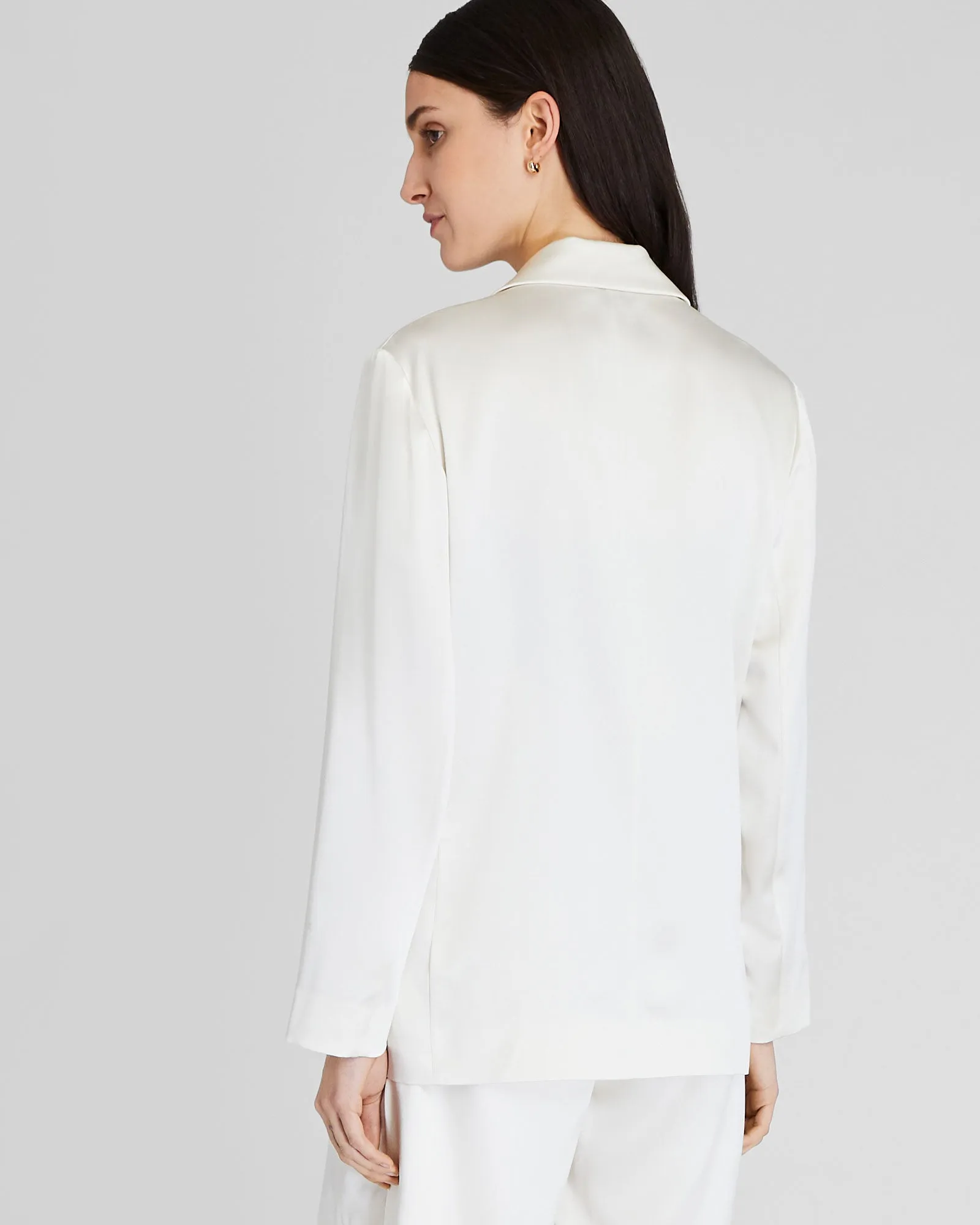 Silk Charmeuse Relaxed Blazer sold by Club Monaco product image thumbnail 3