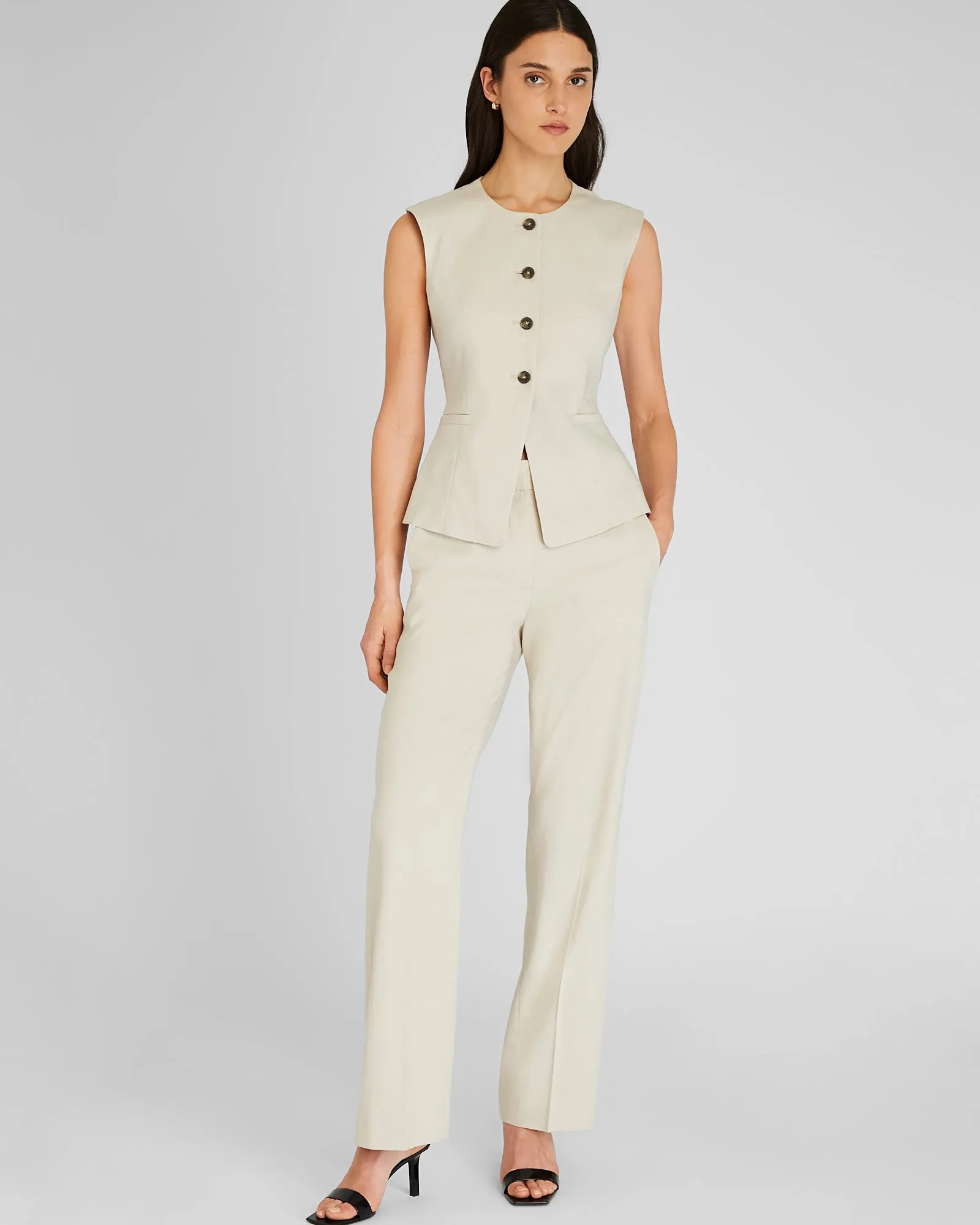 Cutaway Linen Vest sold by Club Monaco product image thumbnail 4