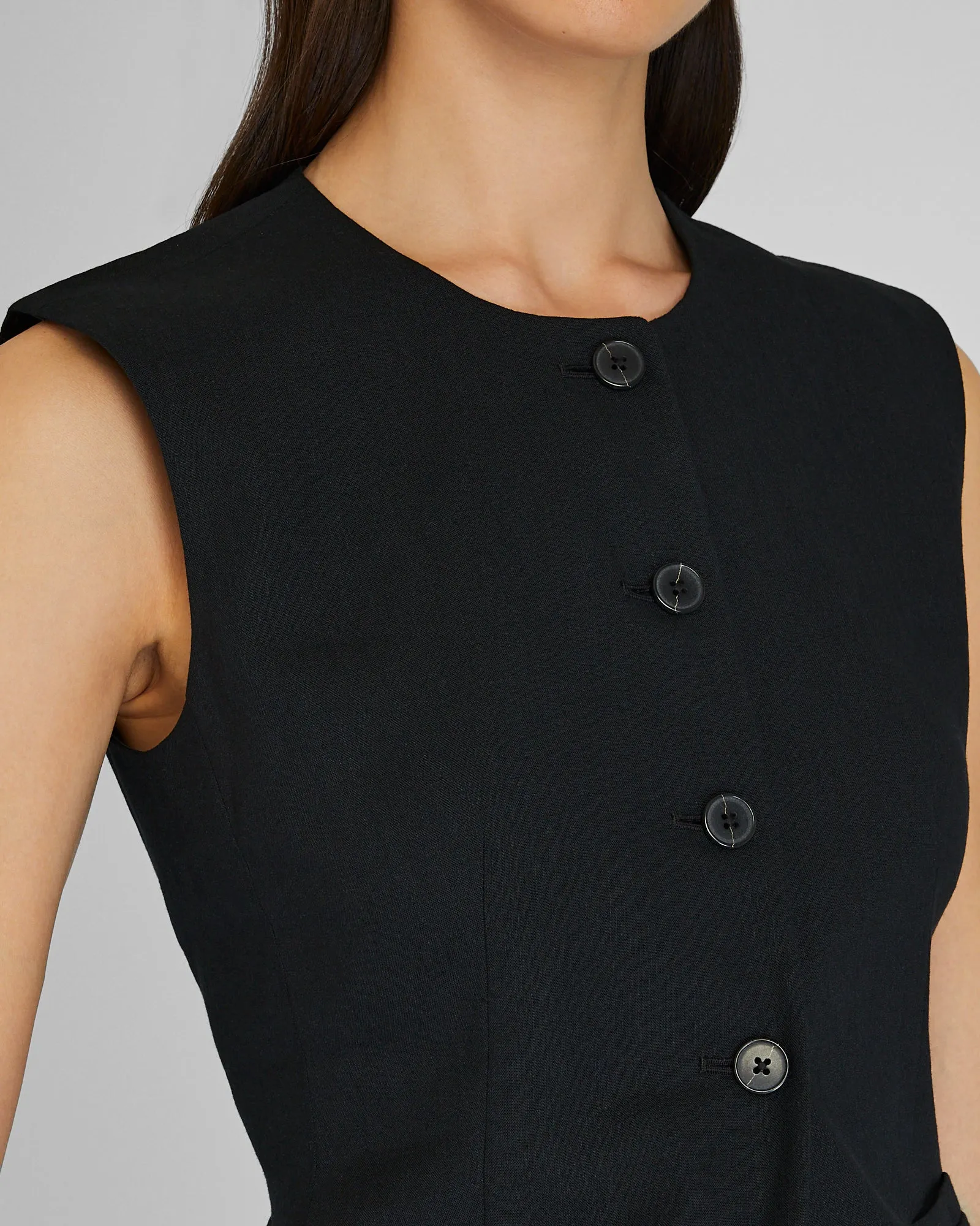 Cutaway Linen Vest sold by Club Monaco product image thumbnail 2