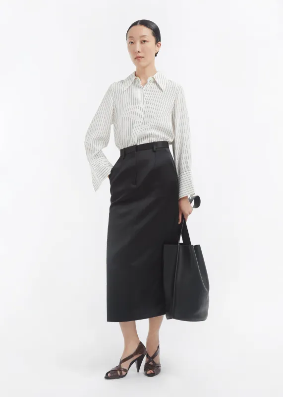 Fitted Classic Shirt in Silk - Stripe sold by CO