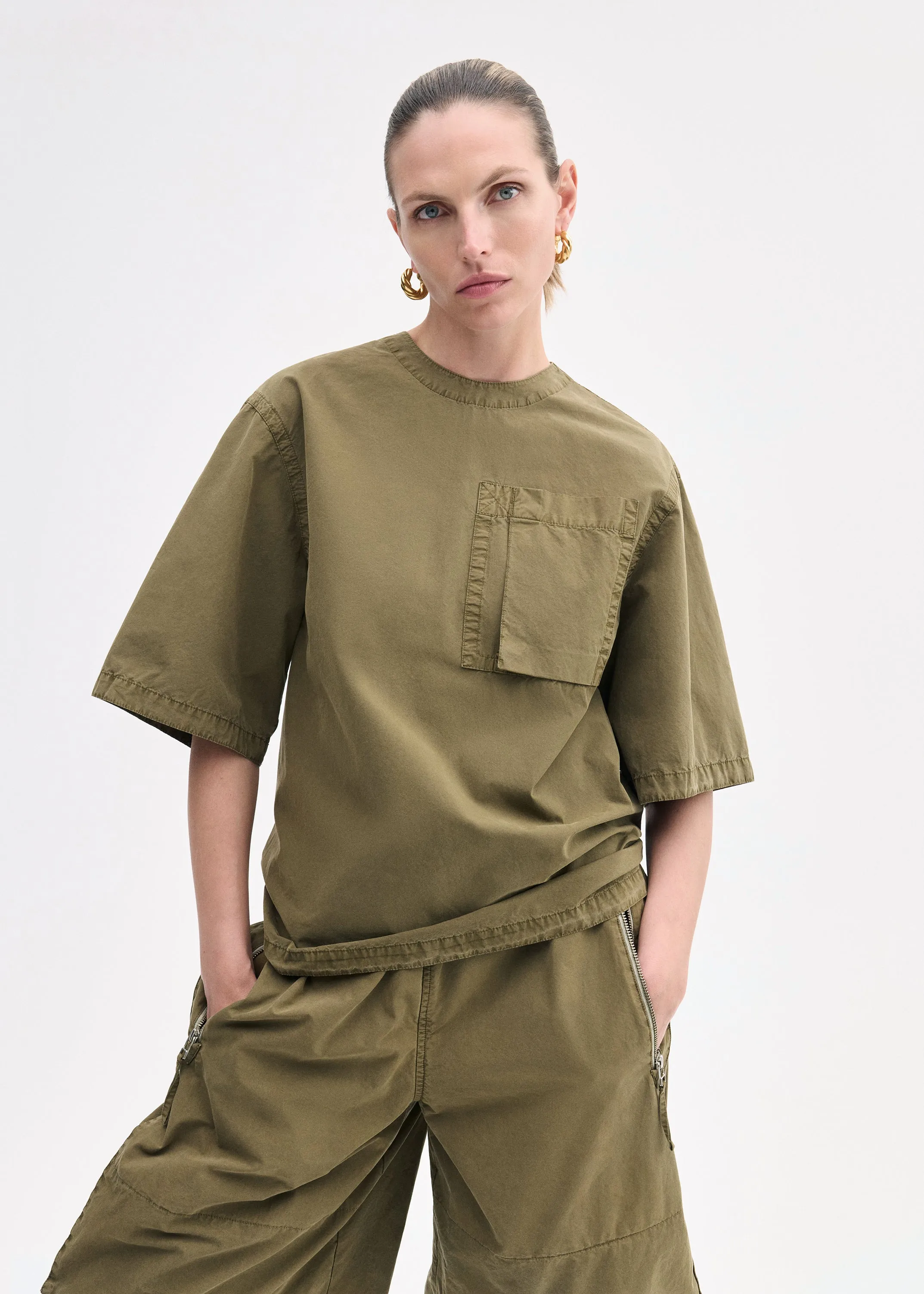 Oversized Shirt in Cotton - Olive sold by CO