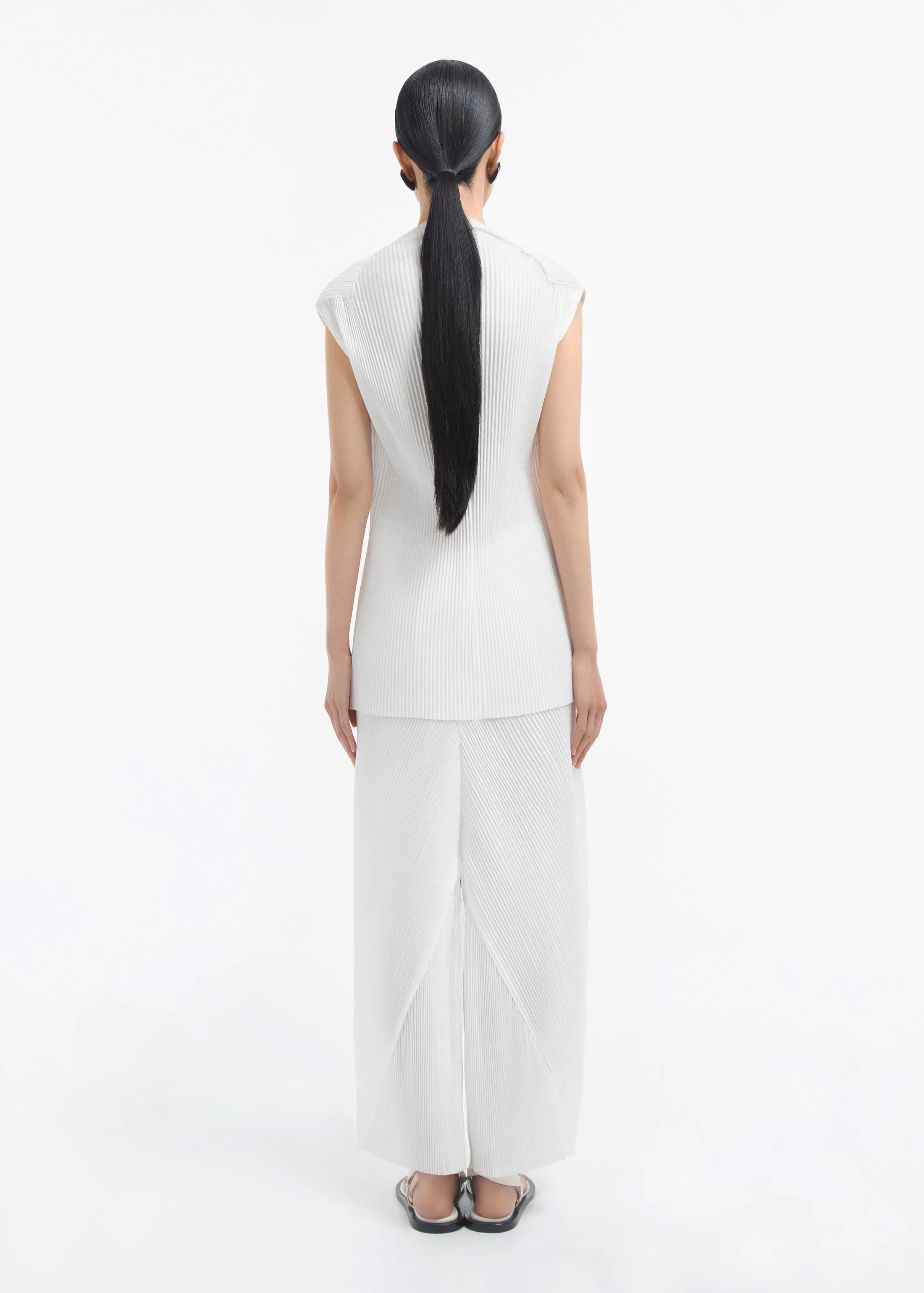 Midi Skirt in Plisse - Off White sold by CO product image thumbnail 3