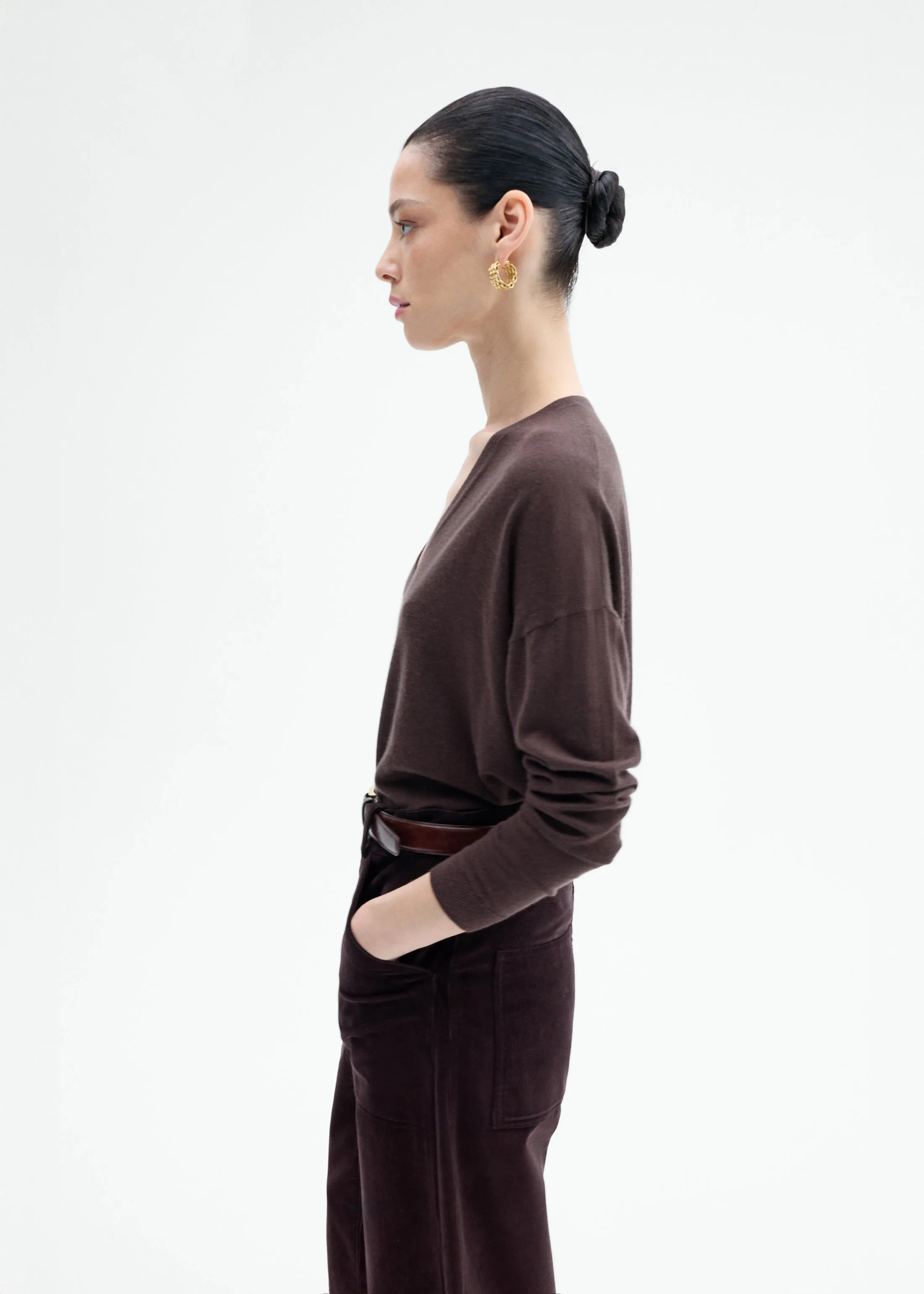V-Neck Sweater in Fine Cashmere - Chocolate sold by CO product image thumbnail 2