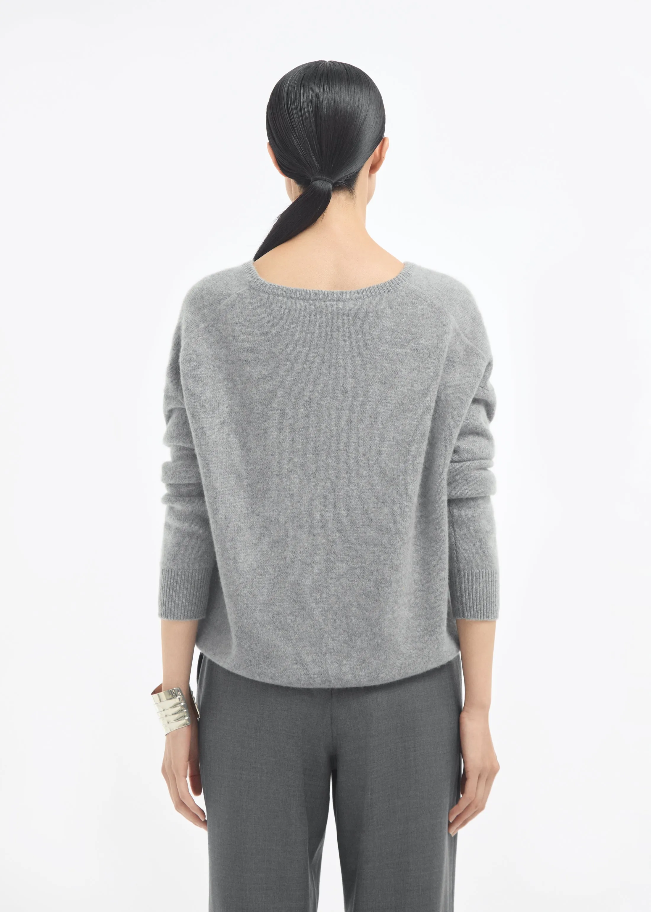 V-Neck Sweater in Cashmere - Grey sold by CO product image thumbnail 3