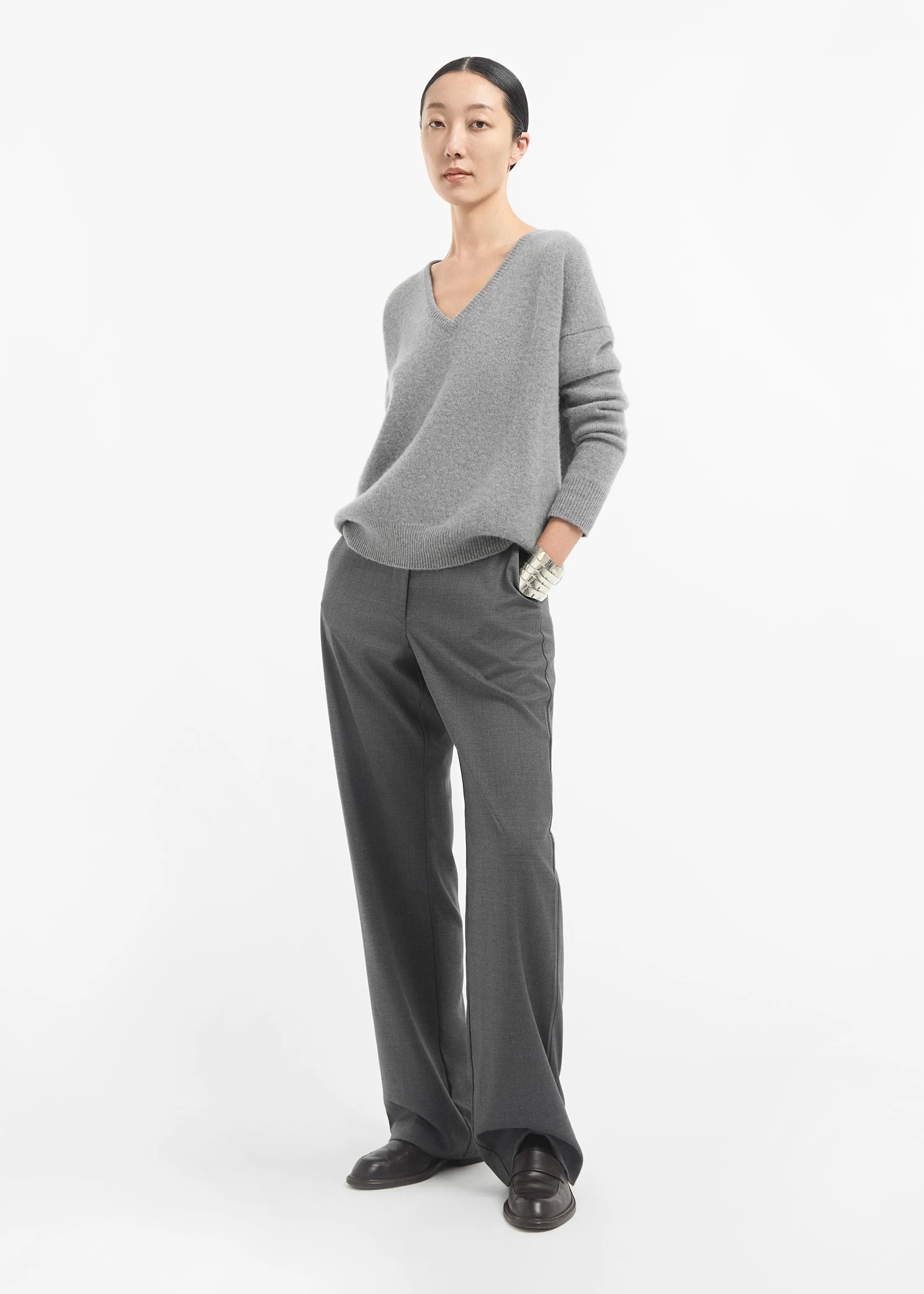 V-Neck Sweater in Cashmere - Grey sold by CO product image thumbnail 4