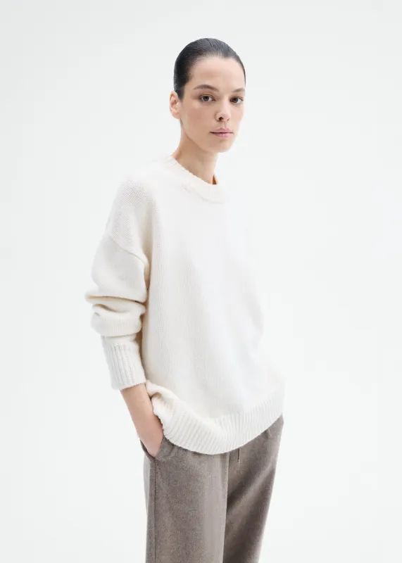 Boyfriend Crew Sweater in Wool Cashmere - Ivory sold by CO