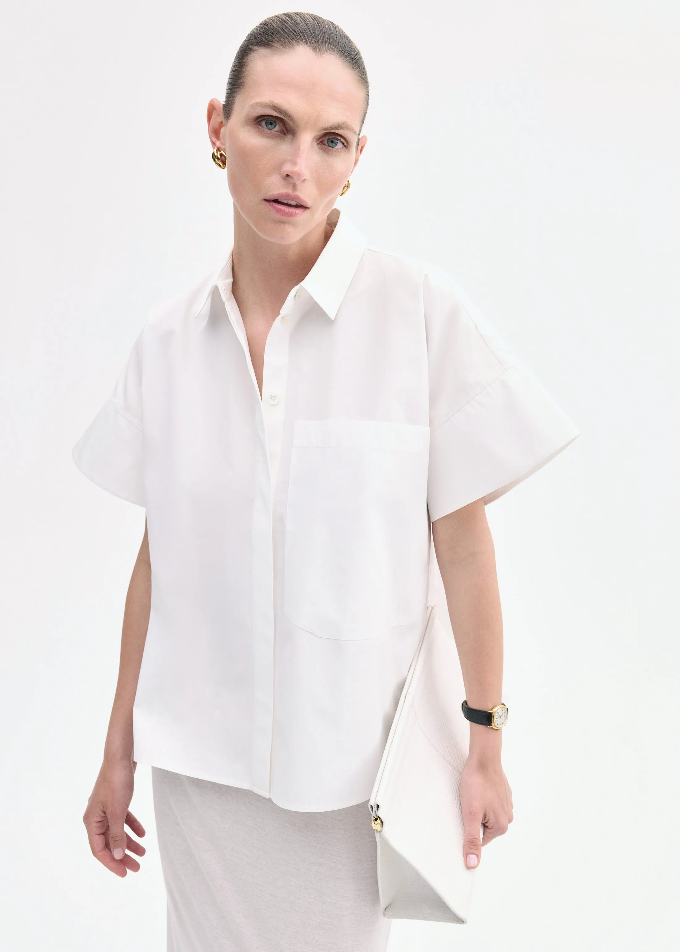 Boxy Short Sleeve Shirt in Cotton Poplin - White sold by CO