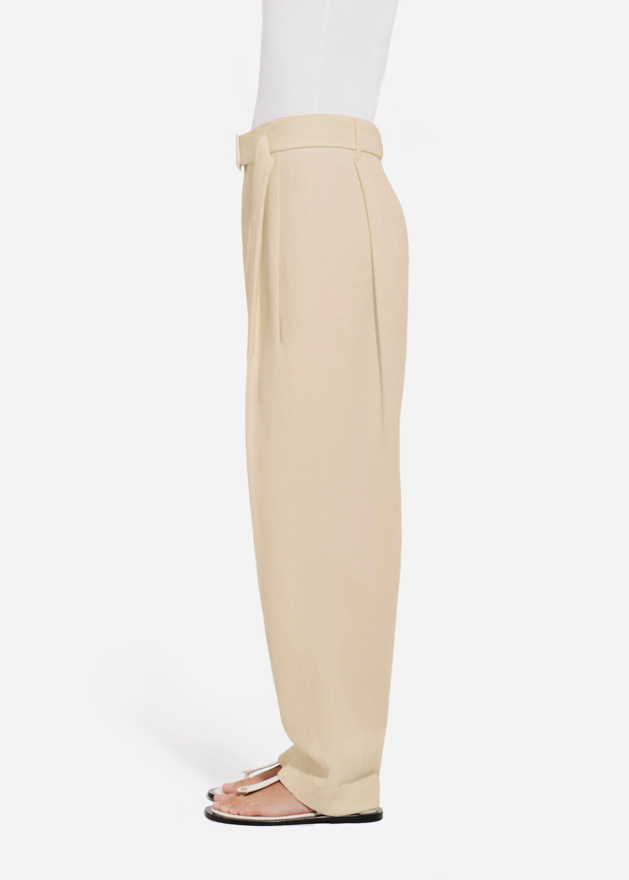 Belted Pleated Pant in Viscose Linen - Pearl sold by CO product image thumbnail 5