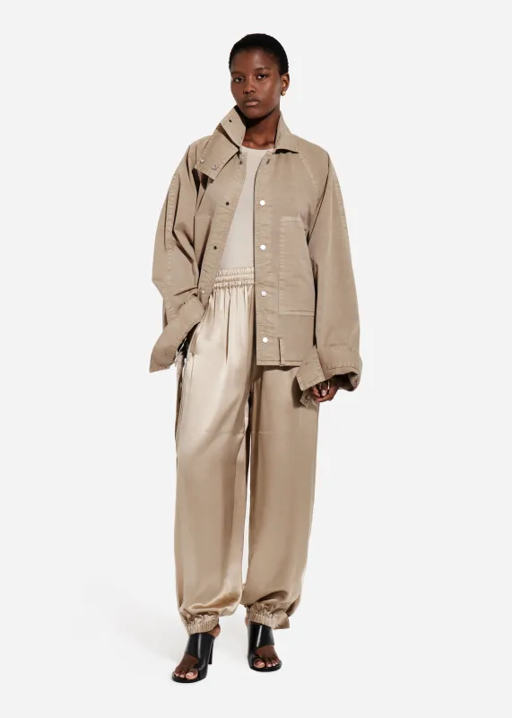 Articulated Vented Pant in Silk Charmeuse - Sesame made by CO