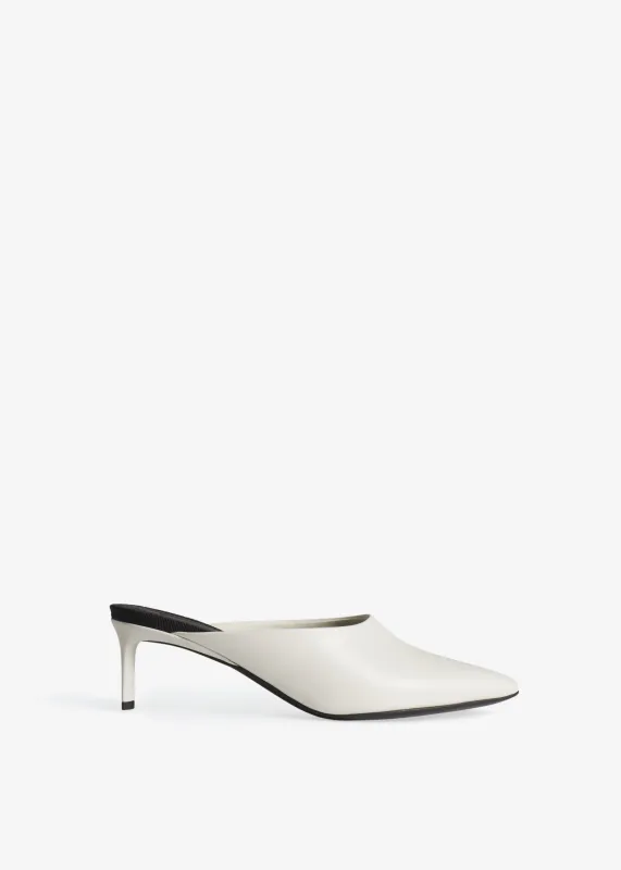 Pointed Toe Mule in Calf Skin Leather - Ivory sold by CO